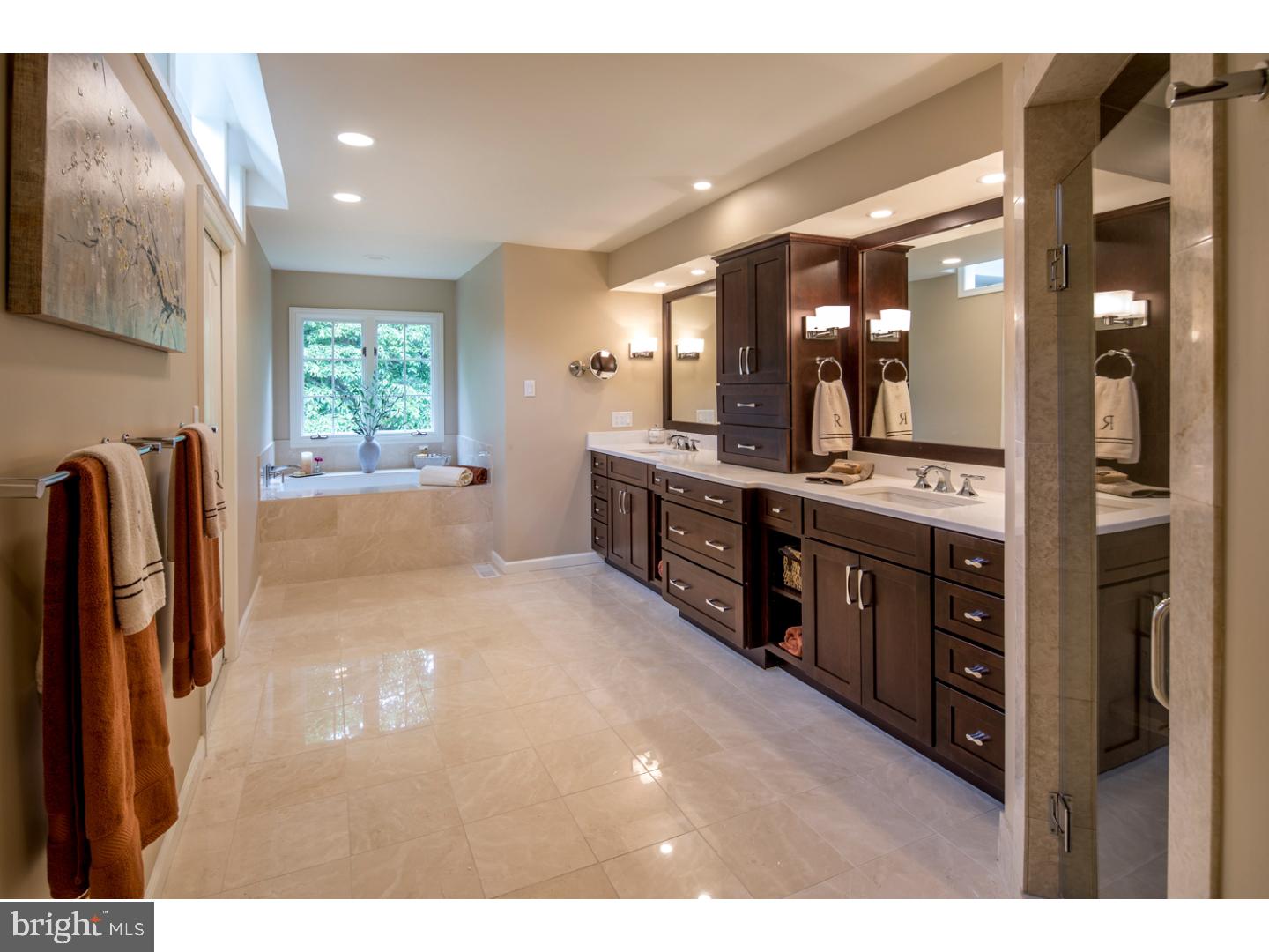 GREENLEAF - Residential