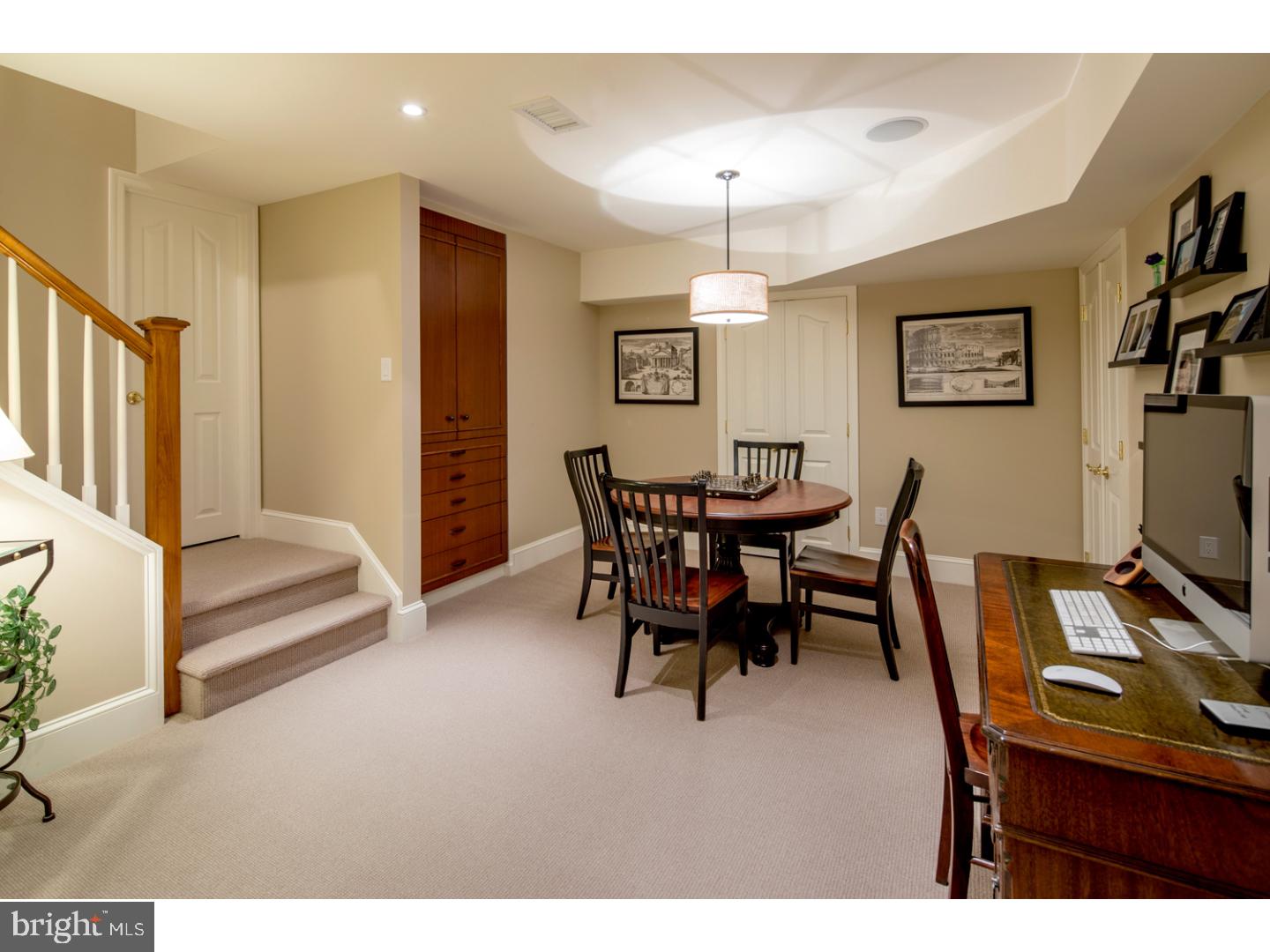 GREENLEAF - Residential