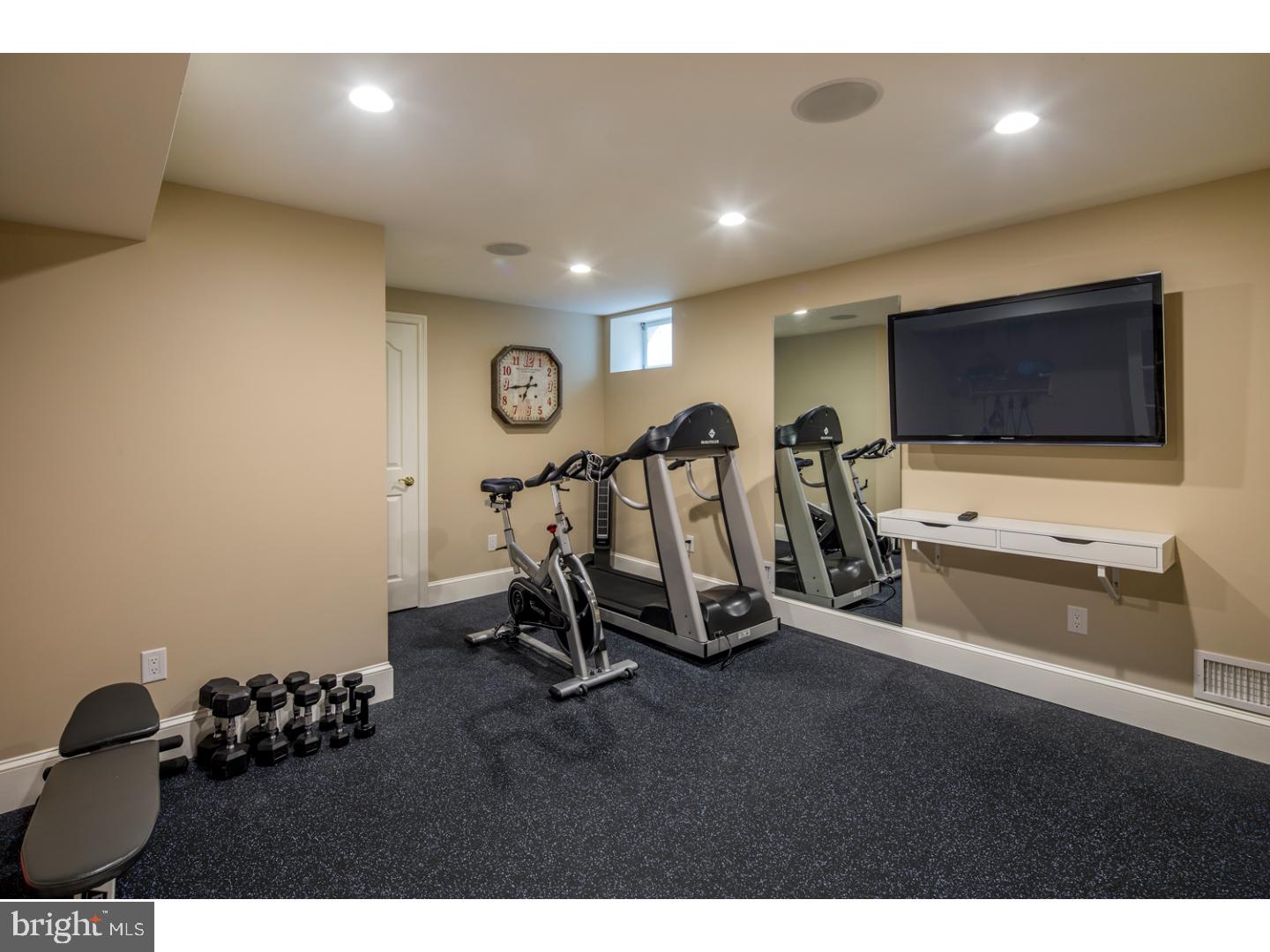 GREENLEAF - Residential