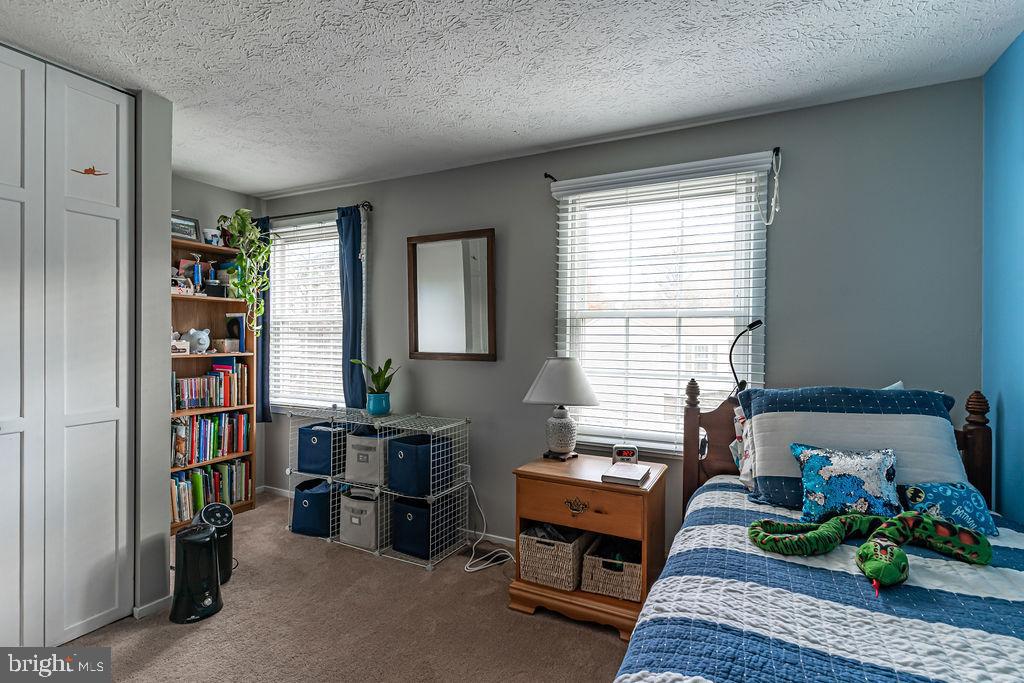 BURKE CENTRE - Residential Lease