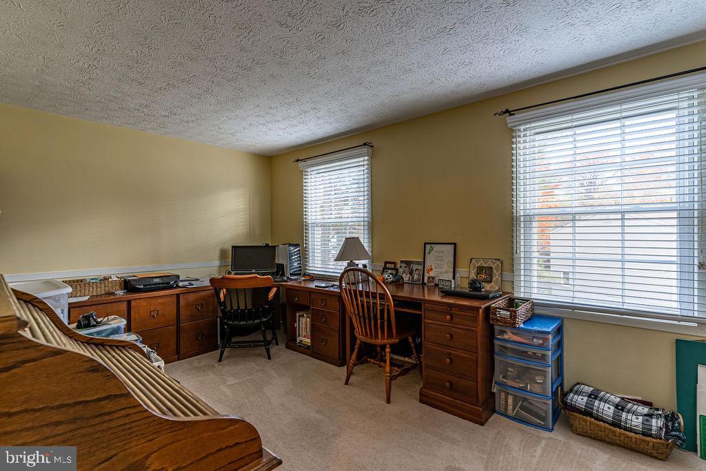 BURKE CENTRE - Residential Lease