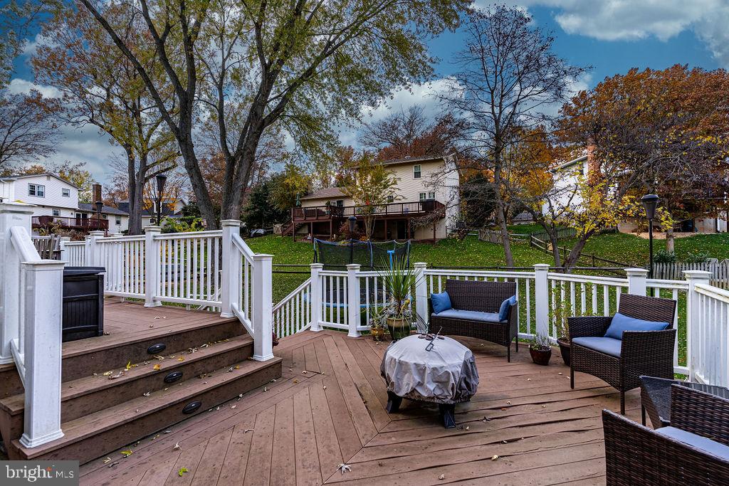 BURKE CENTRE - Residential Lease