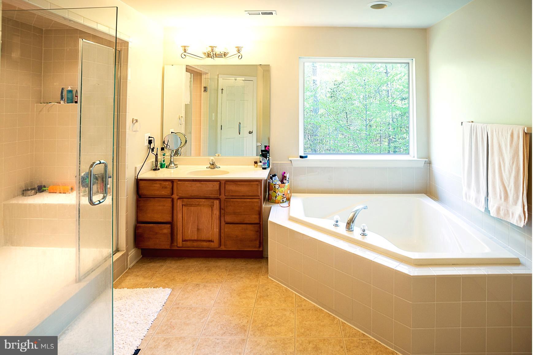 NORTH POINTE SUB - Residential