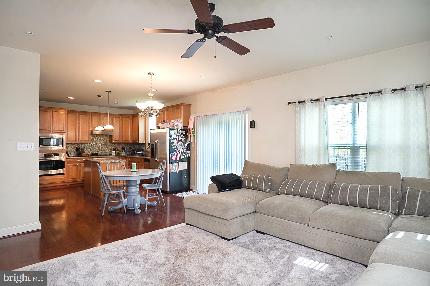 NORTH POINTE SUB - Residential