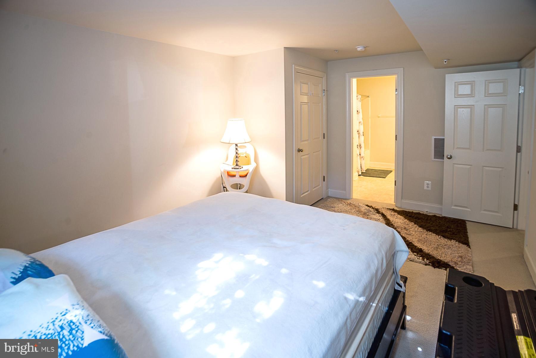 NORTH POINTE SUB - Residential