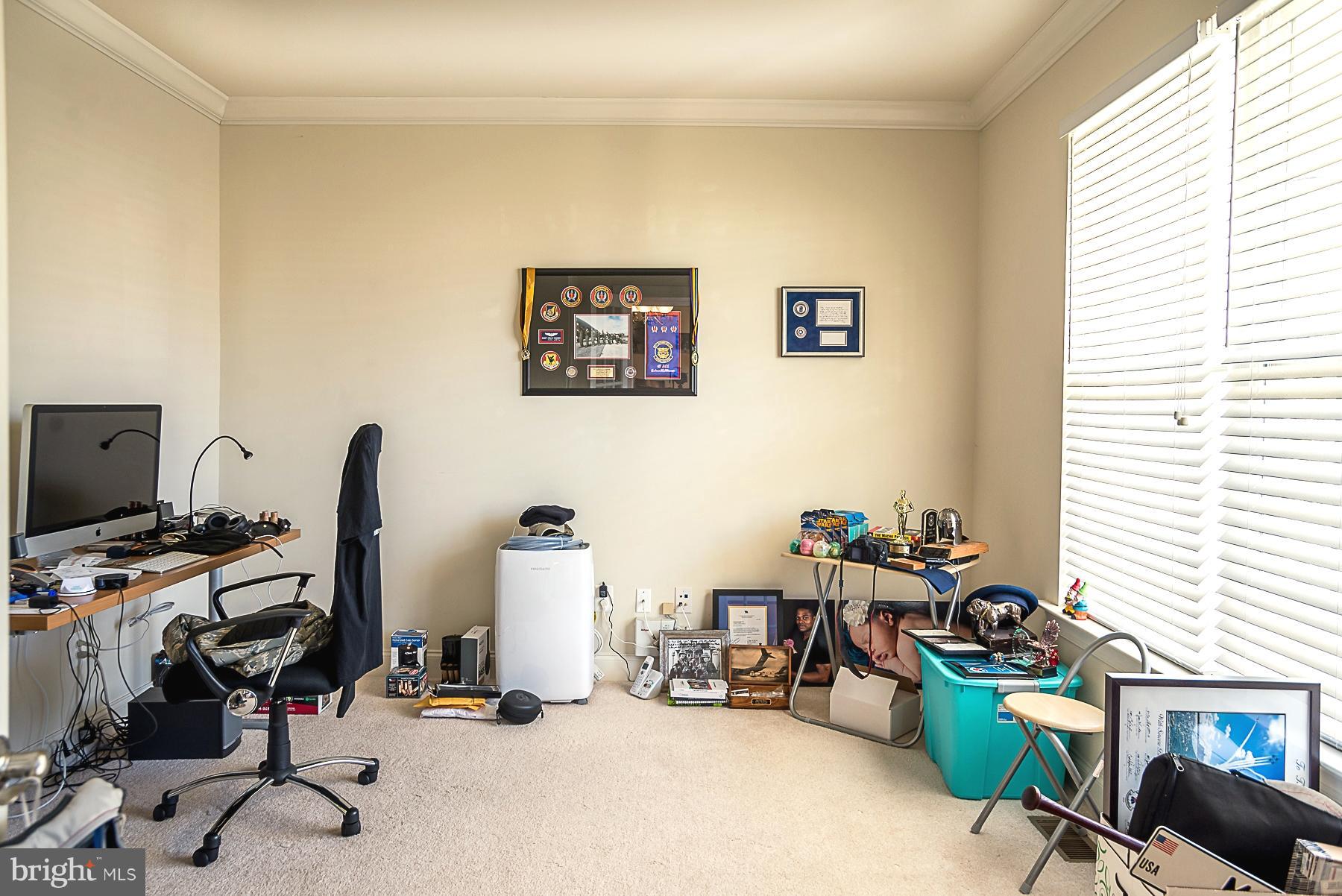 NORTH POINTE SUB - Residential