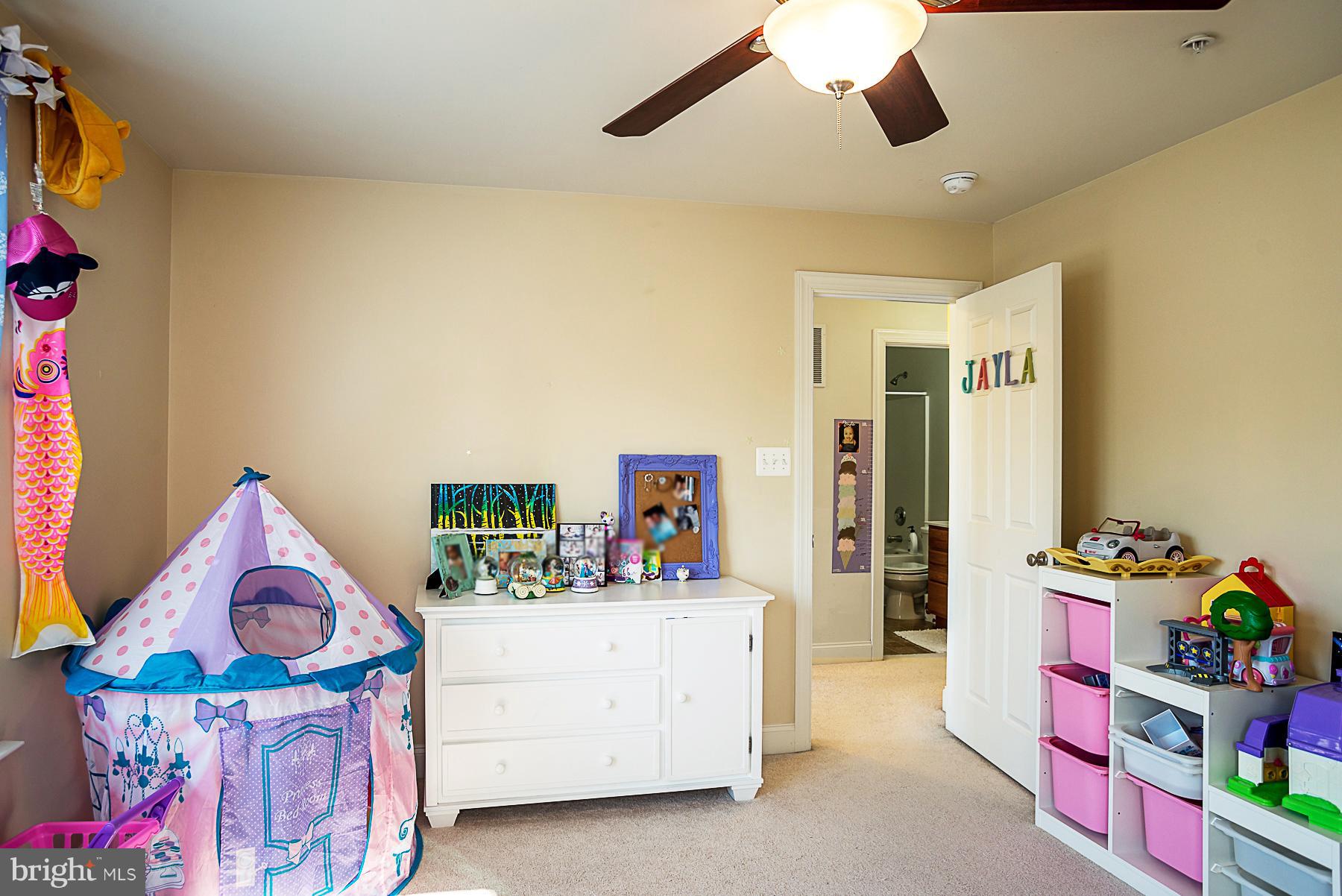 NORTH POINTE SUB - Residential