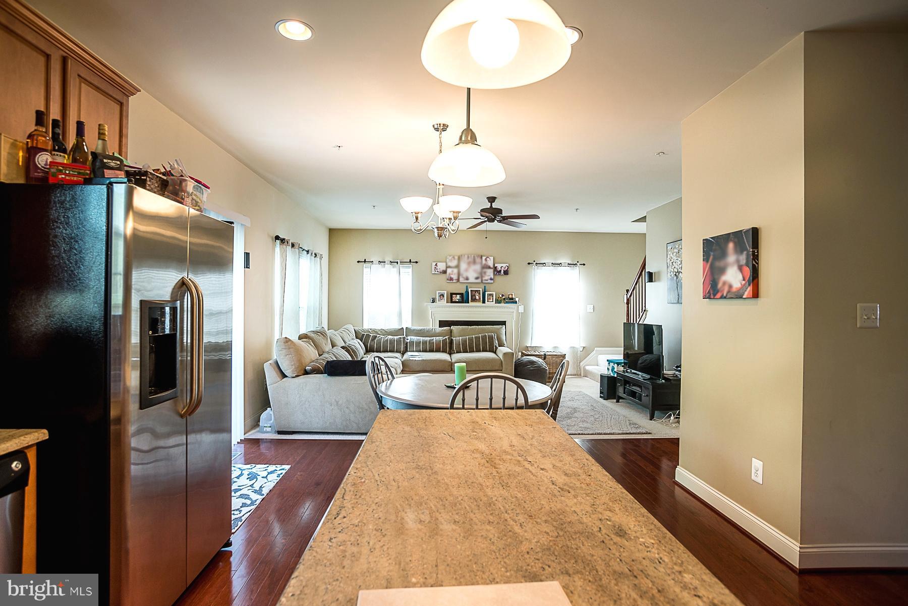 NORTH POINTE SUB - Residential