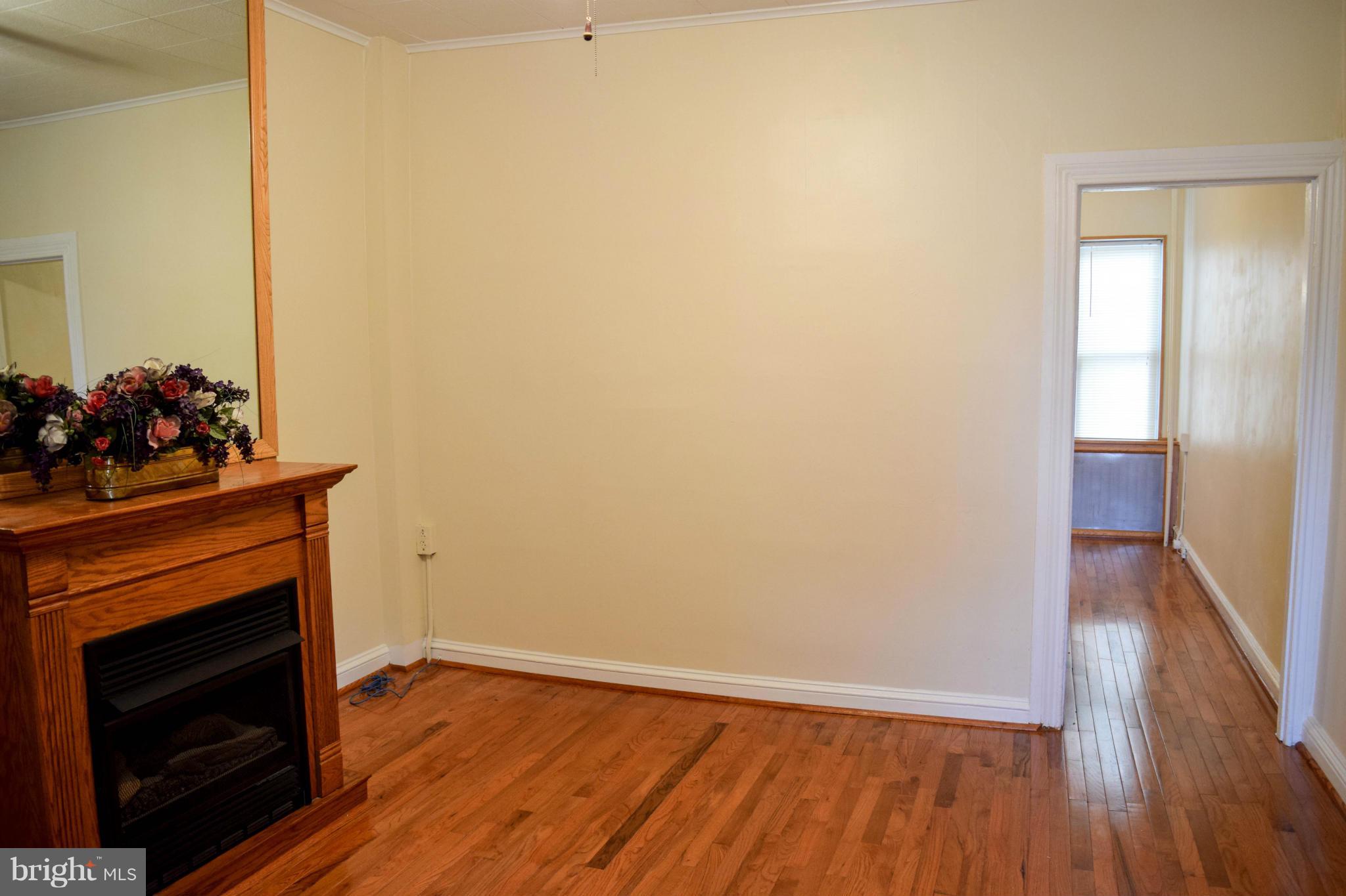 HAMPDEN HISTORIC DISTRICT - Residential