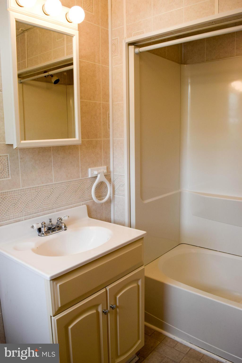 HAMPDEN HISTORIC DISTRICT - Residential