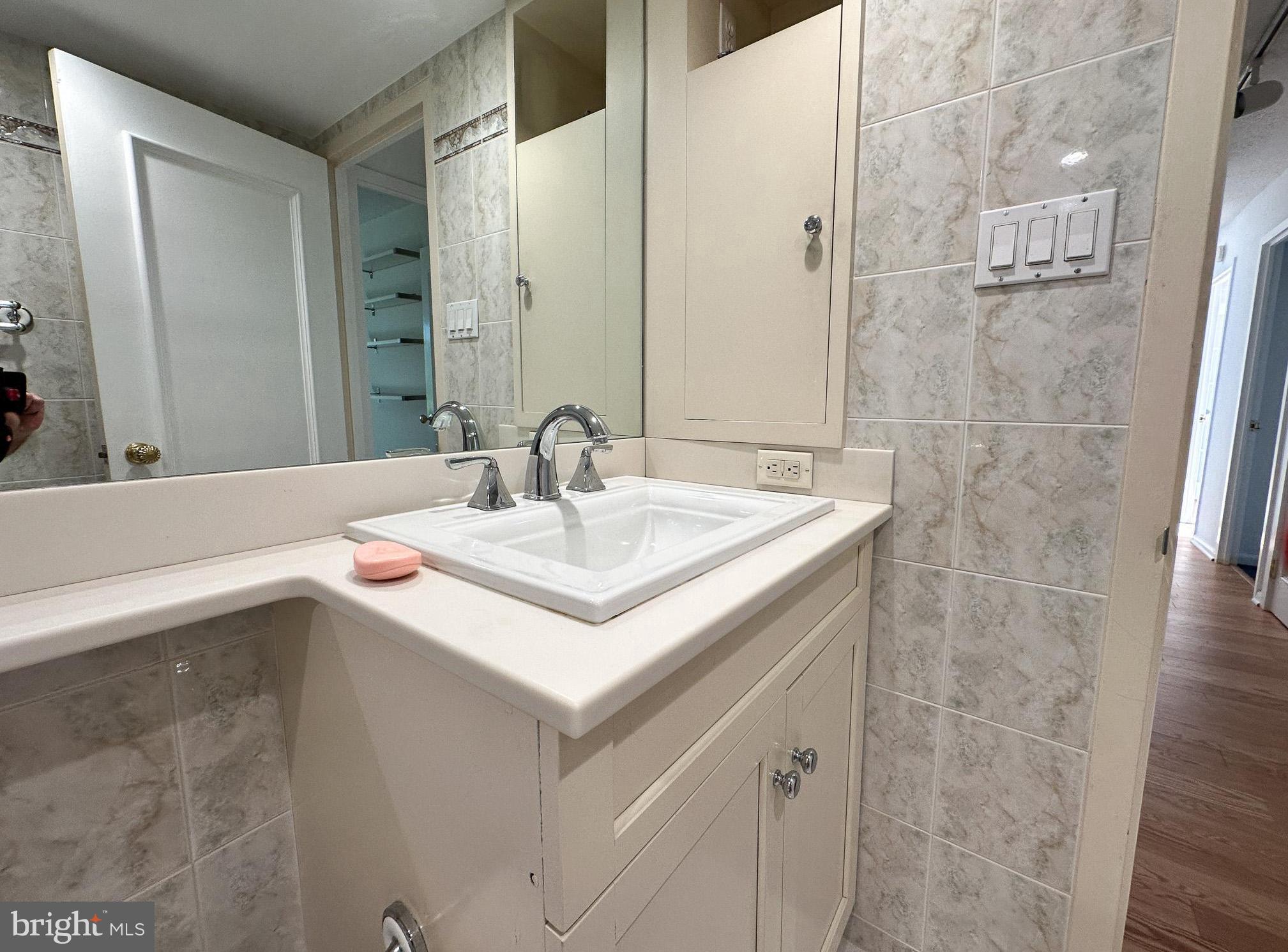 GREENHILL FARMS - Residential