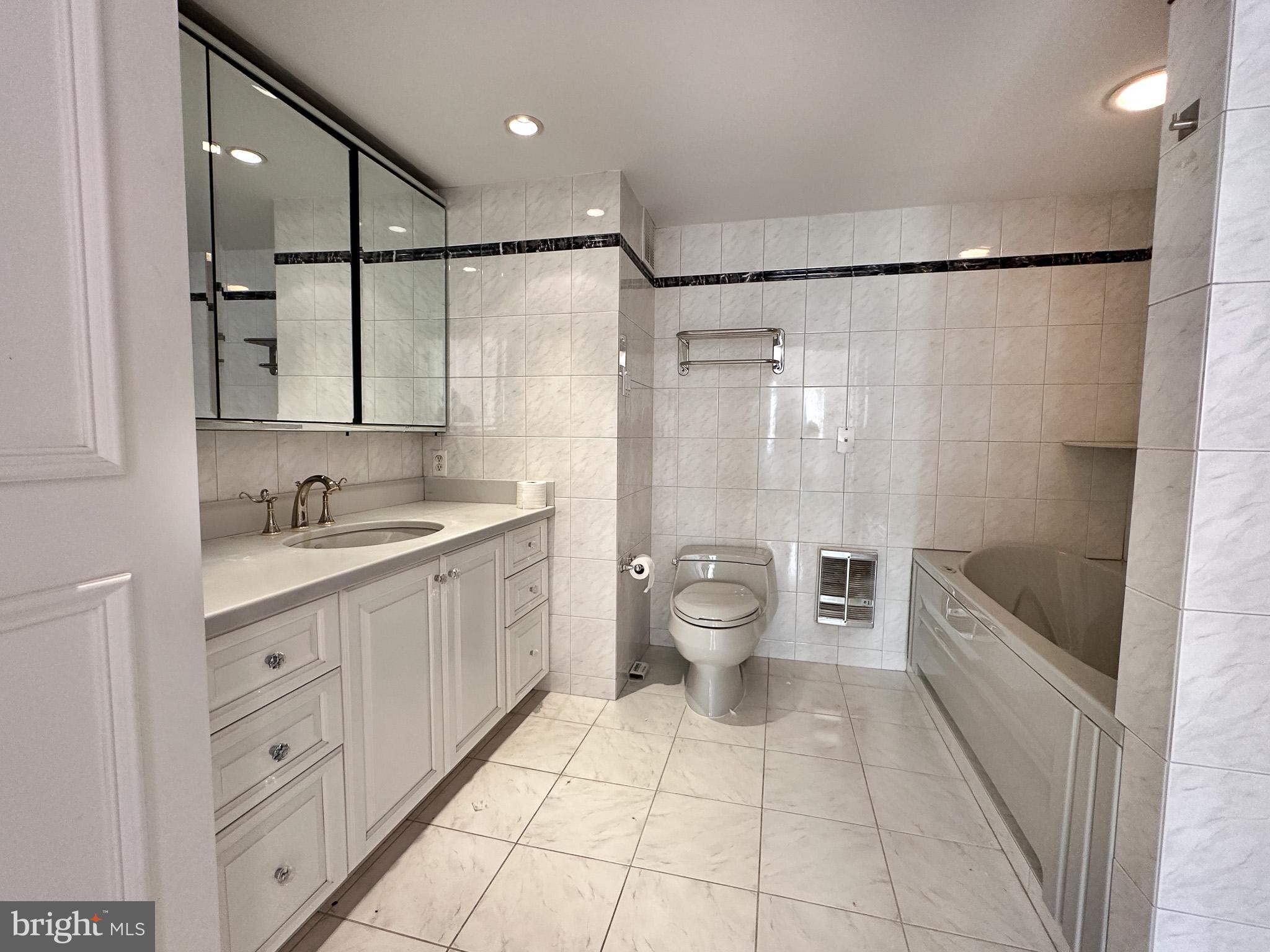 GREENHILL FARMS - Residential