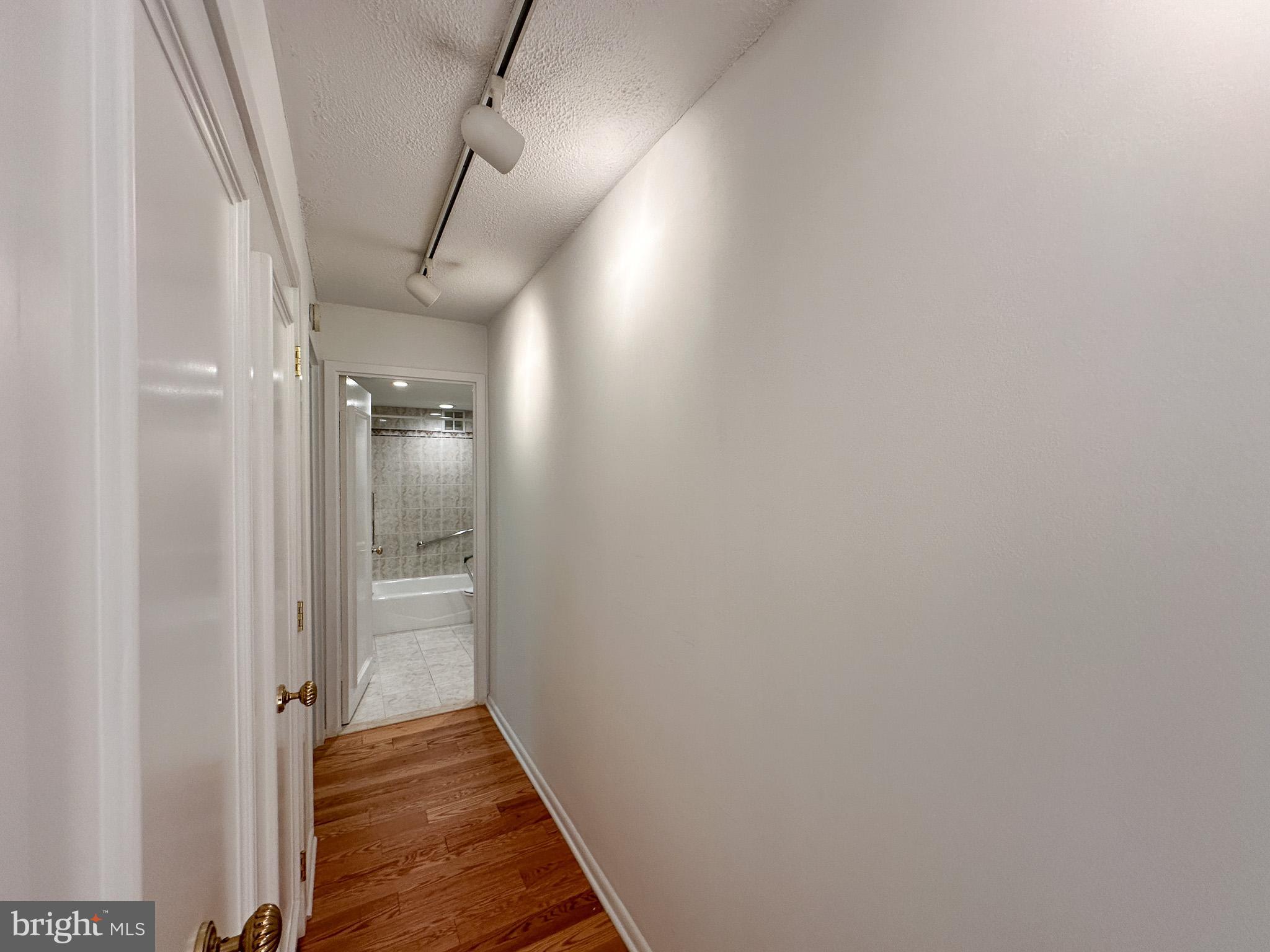 GREENHILL FARMS - Residential