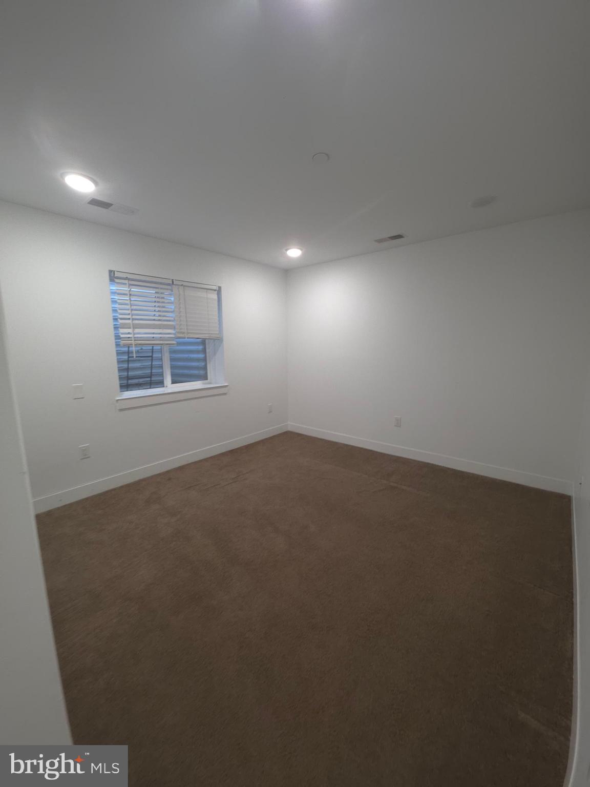 MANTUA - Residential Lease