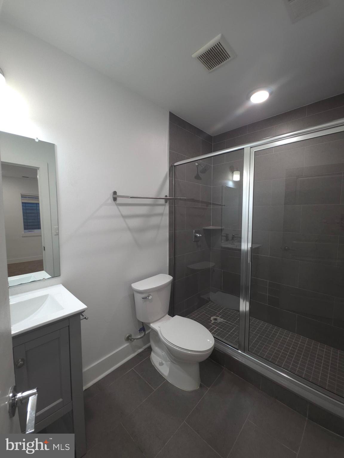 MANTUA - Residential Lease