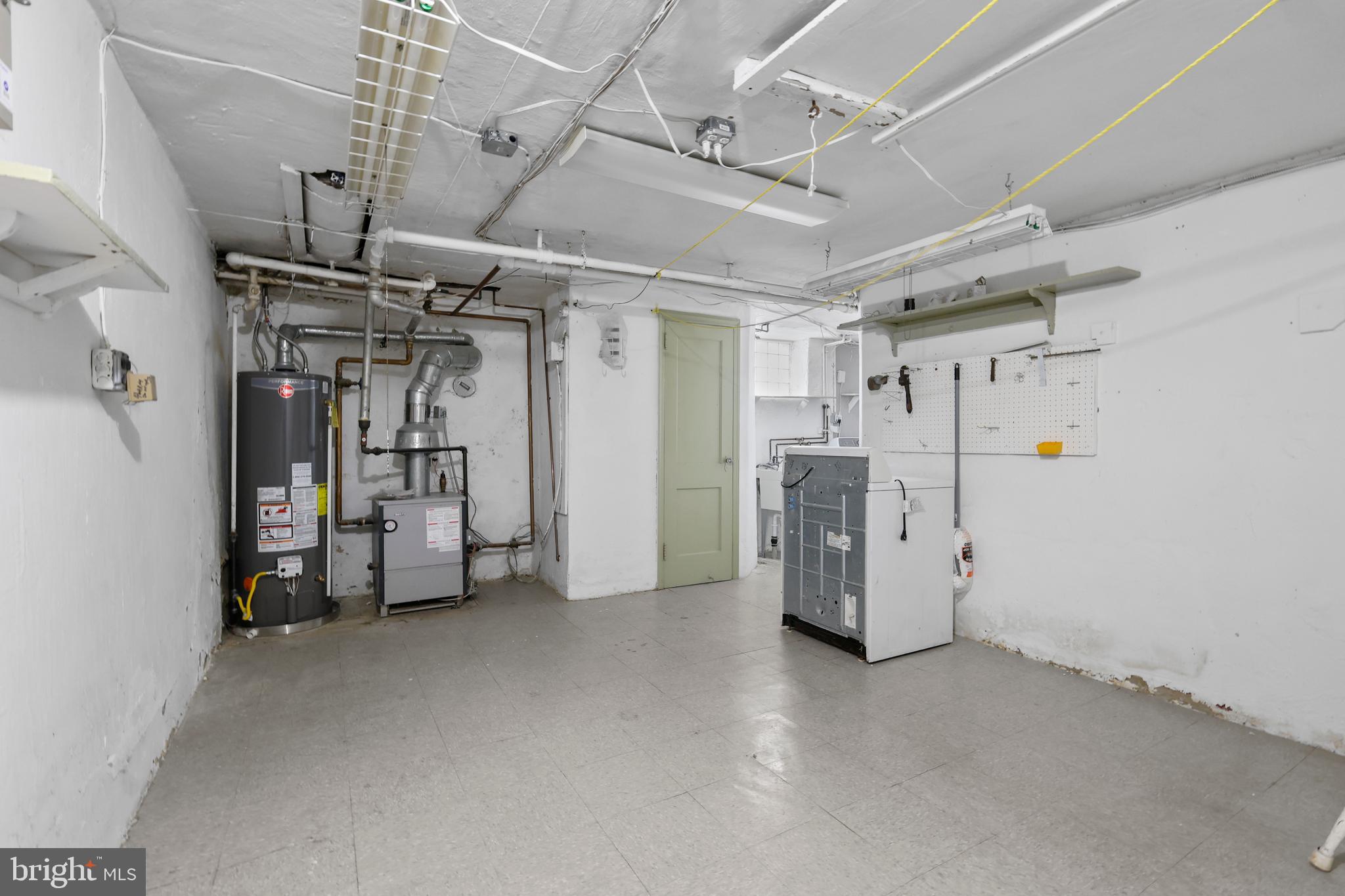 NORTHWOOD - Residential