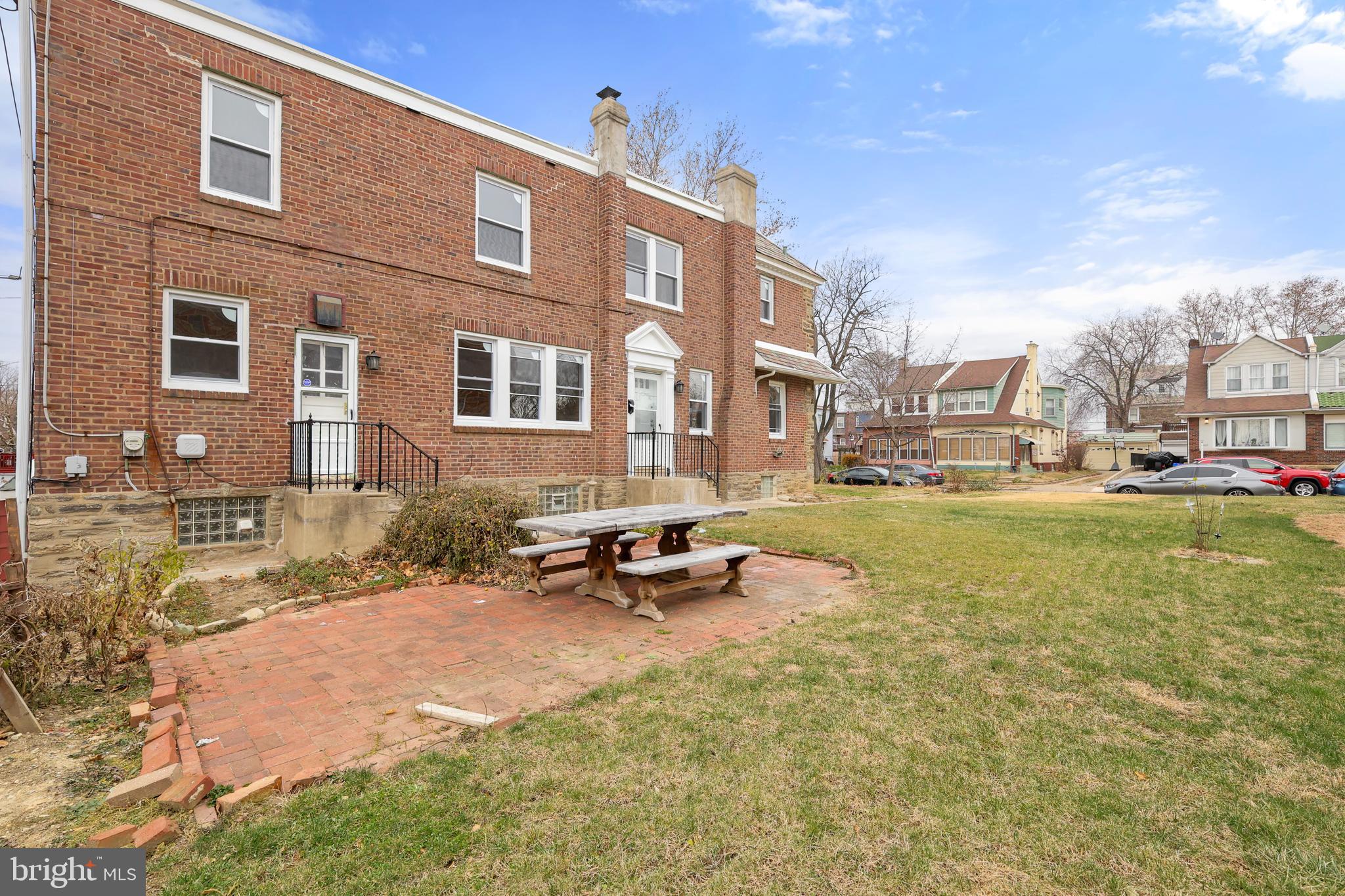 NORTHWOOD - Residential