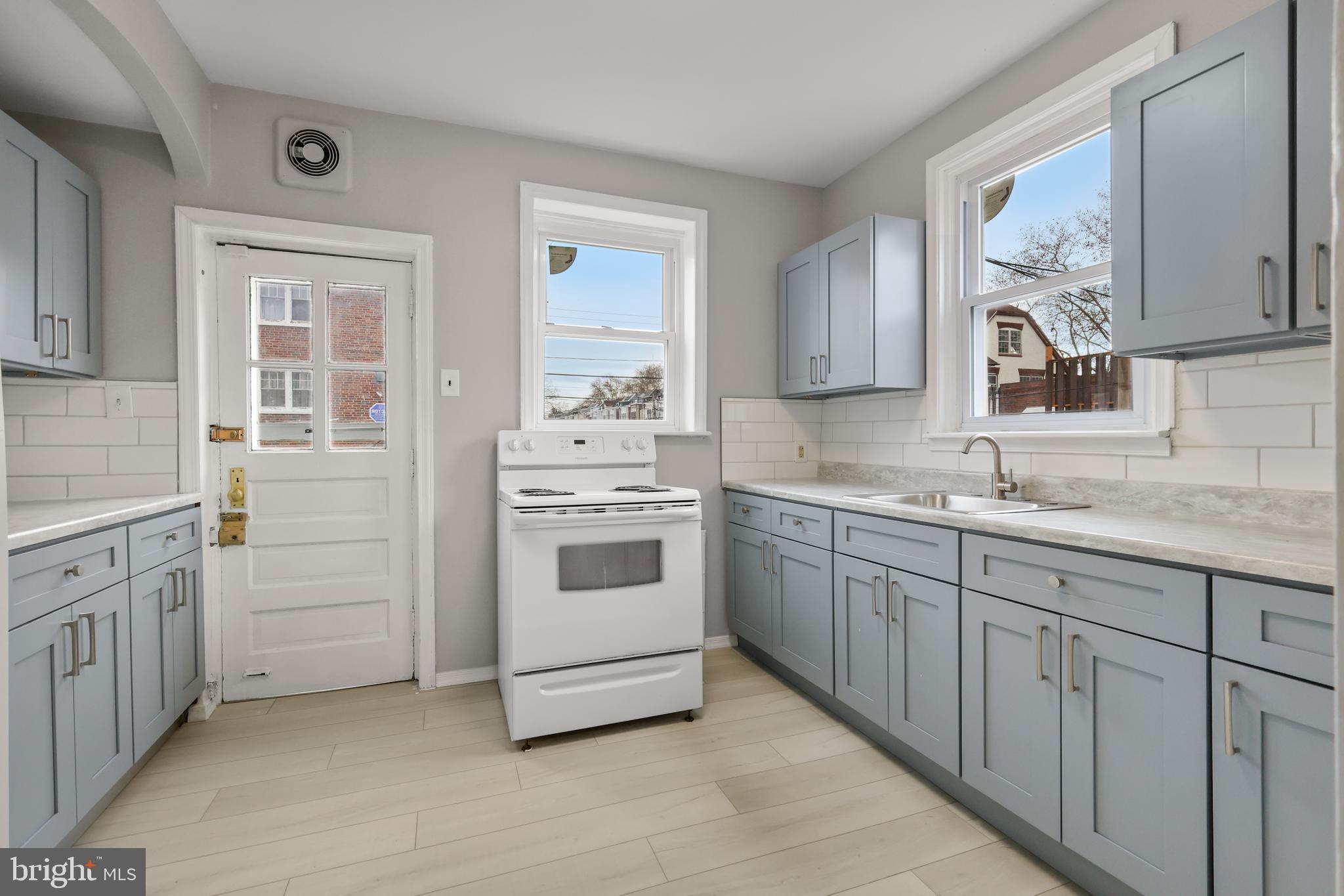 NORTHWOOD - Residential