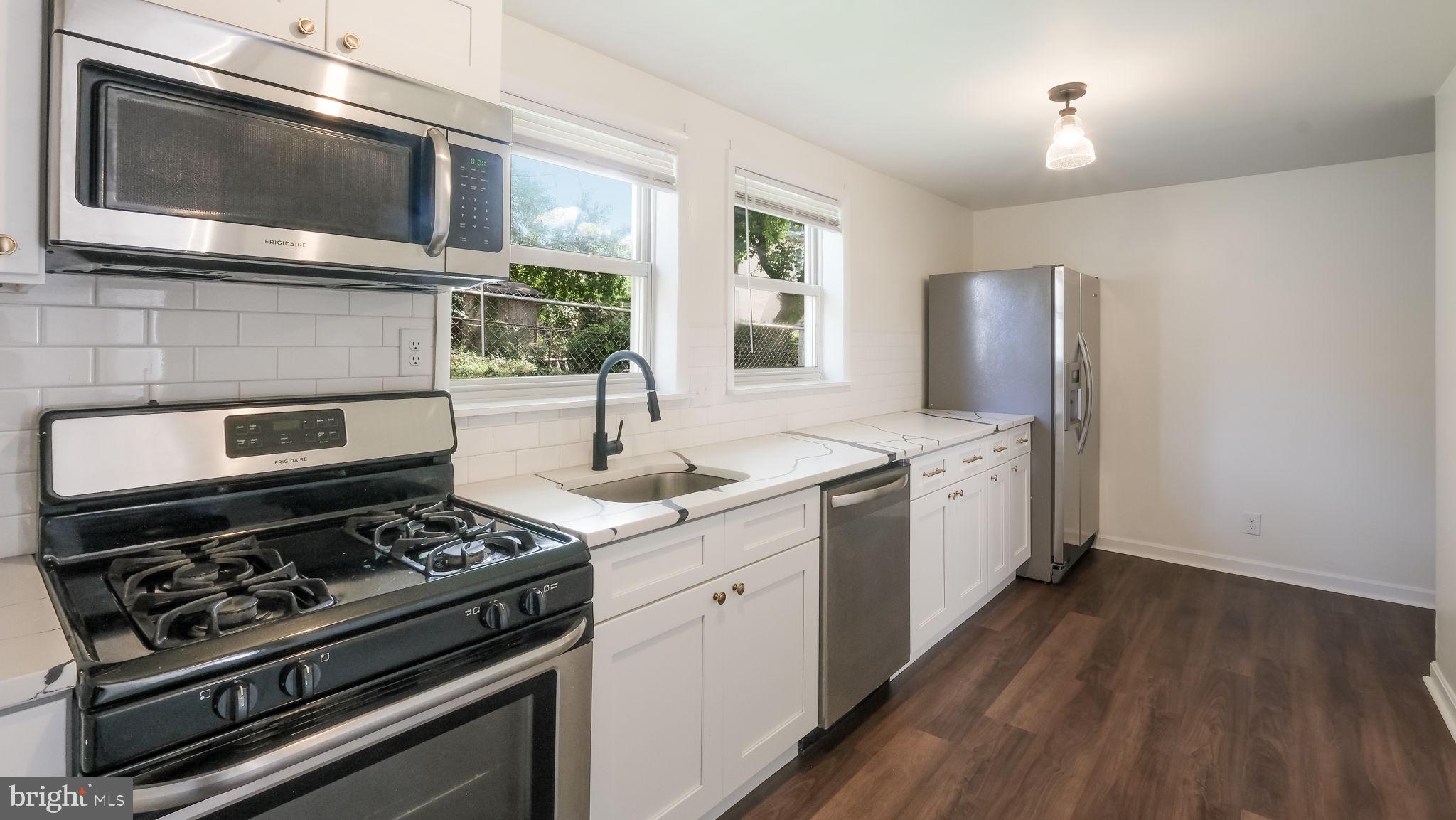 MANAYUNK - Residential