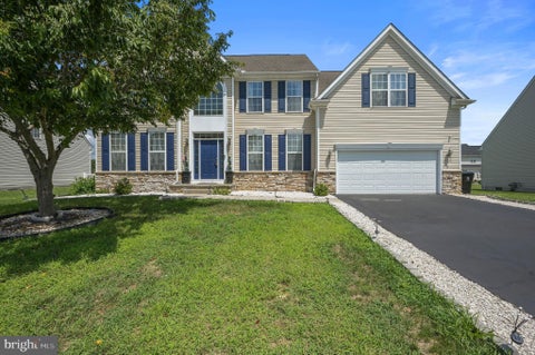 Homes For Sale - 322 Grayton Drive<br/> SMYRNA, DE 19977