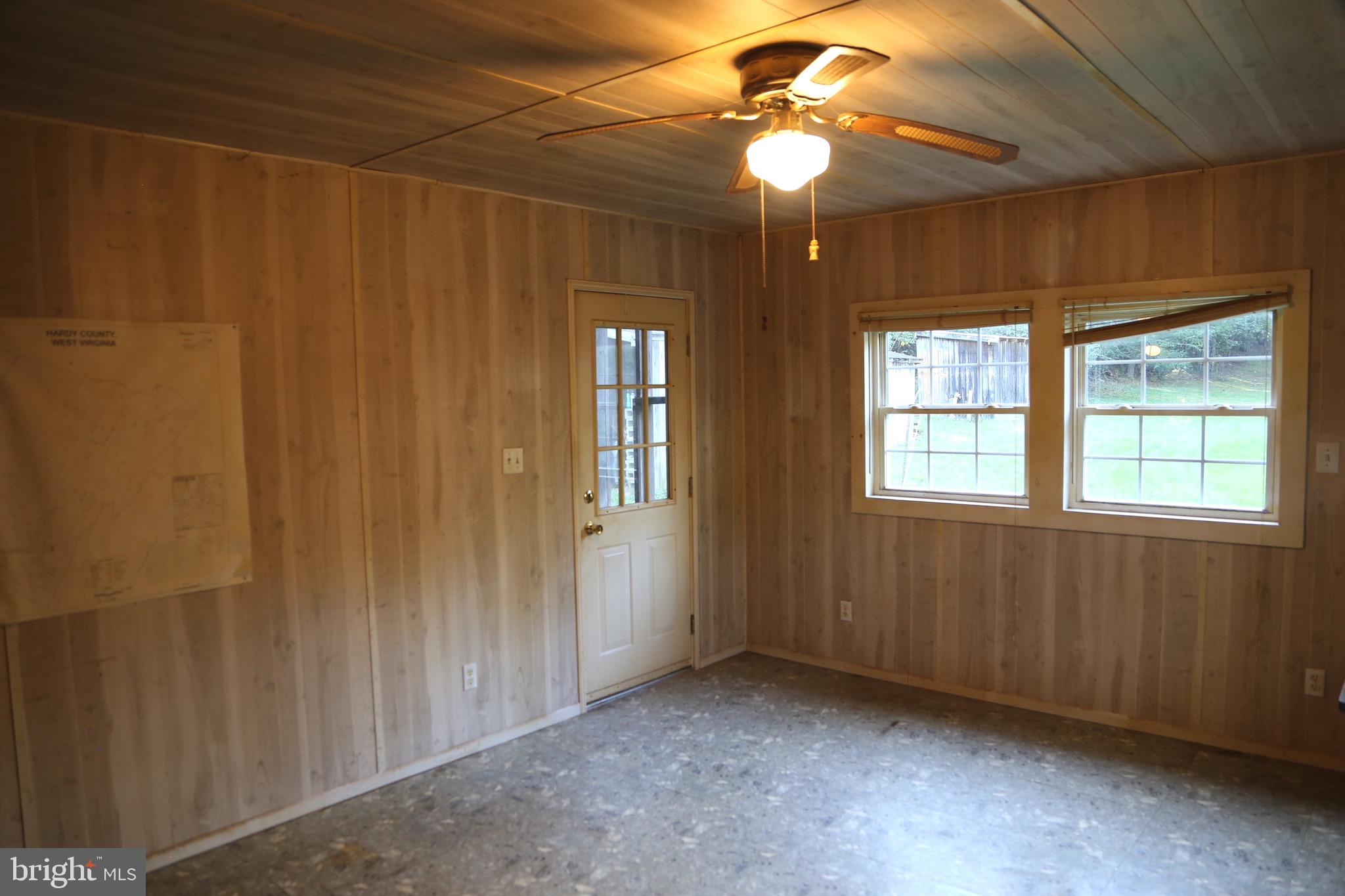 NONE UNRESTRICTED - Residential