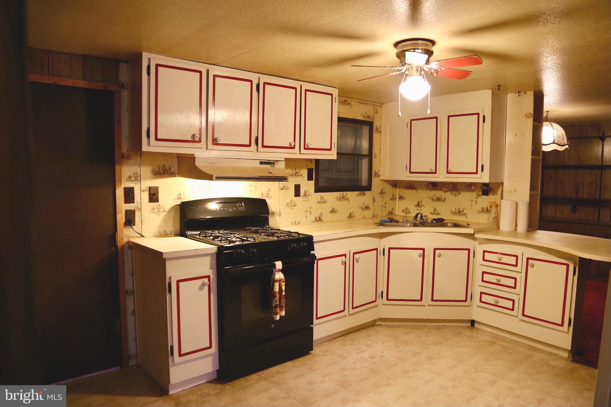 NONE UNRESTRICTED - Residential