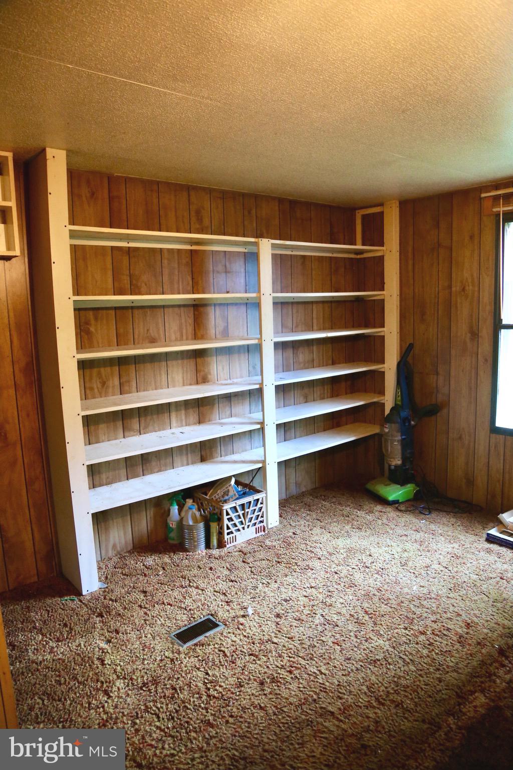 NONE UNRESTRICTED - Residential