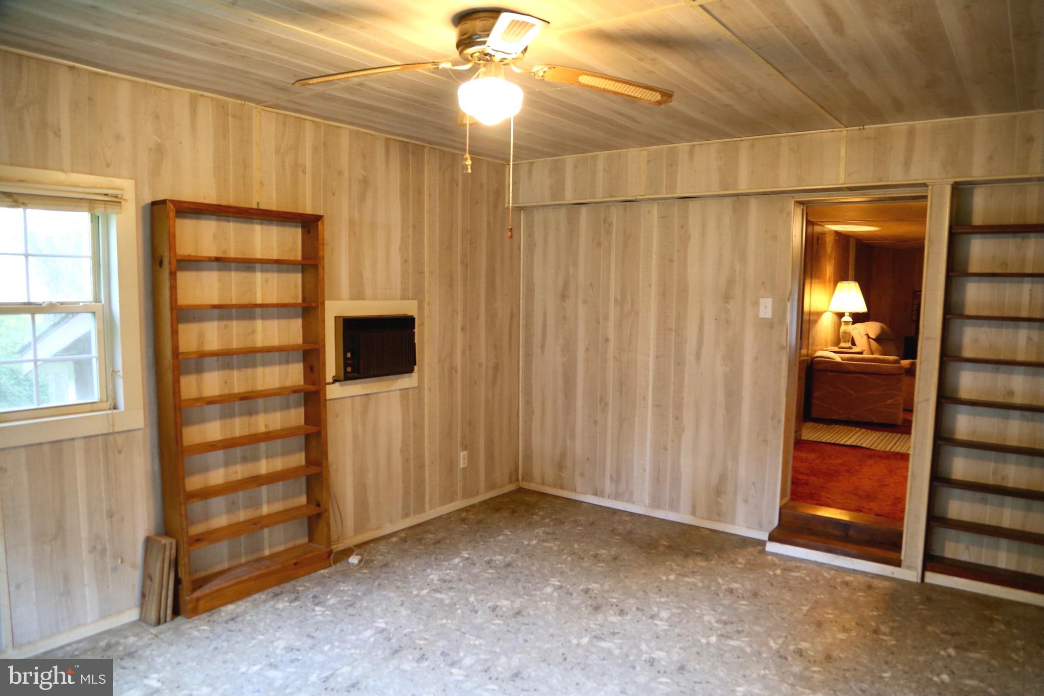 NONE UNRESTRICTED - Residential