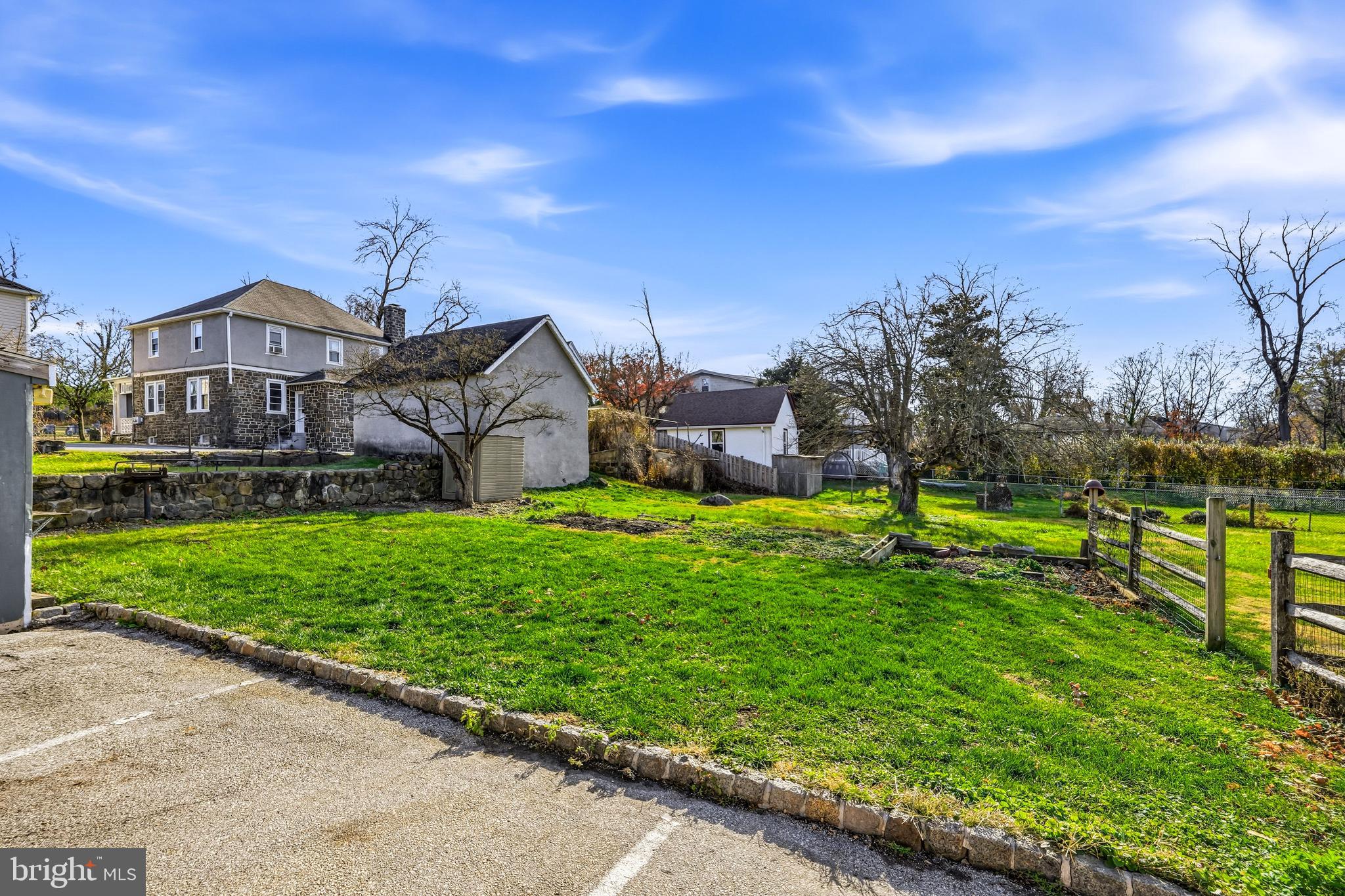 WEST WAYNE - Residential