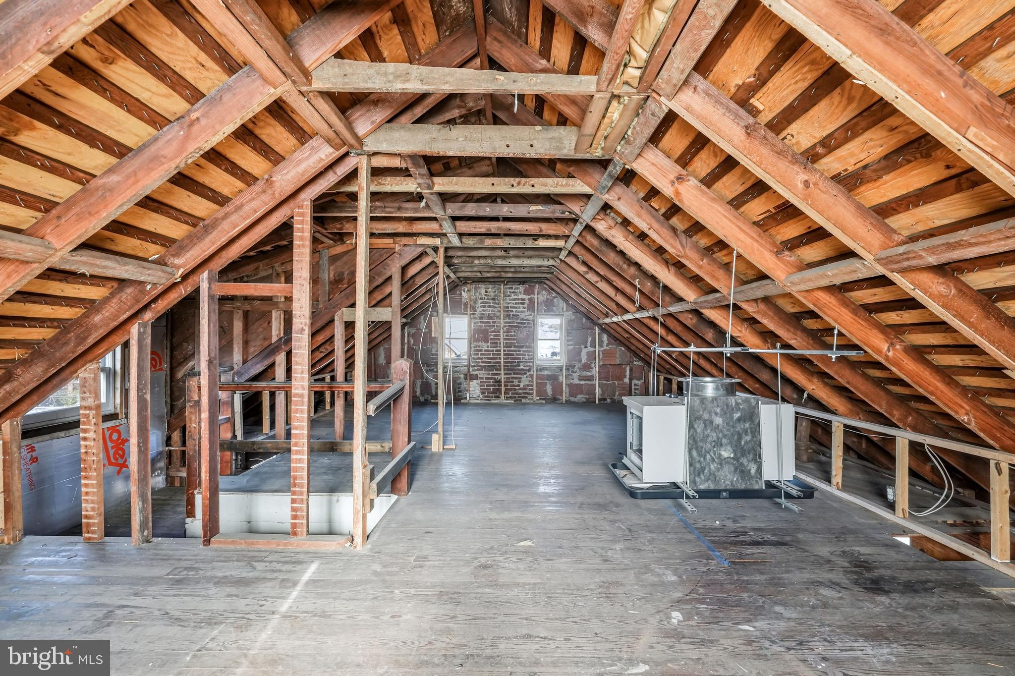 WEST WAYNE - Residential