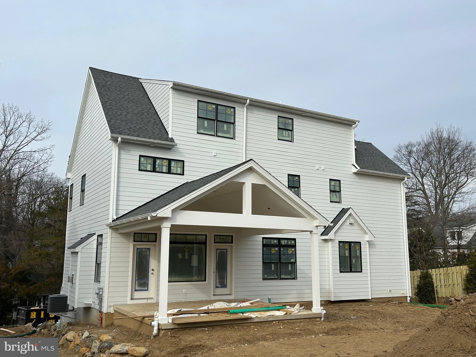 MEDIA WALK AT 6TH - Residential