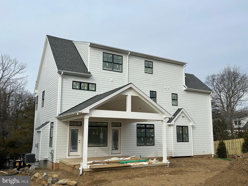 Photo of 605 Centennial Ave, MEDIA, PA 19063 (MLS # PADE2106008)