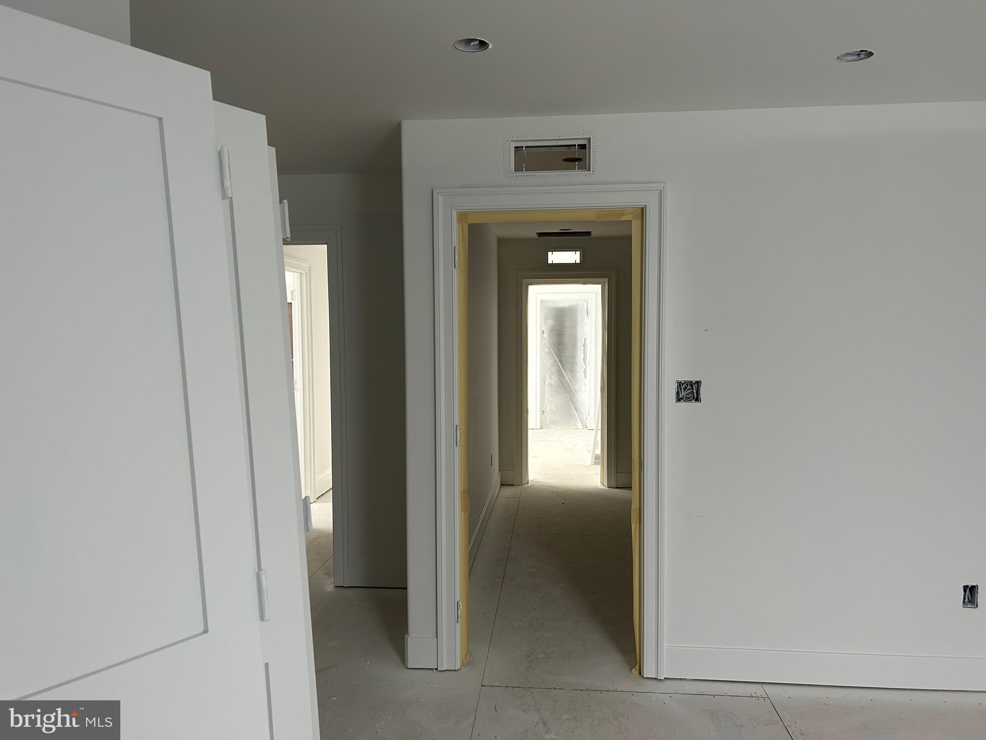 MEDIA WALK AT 6TH - Residential