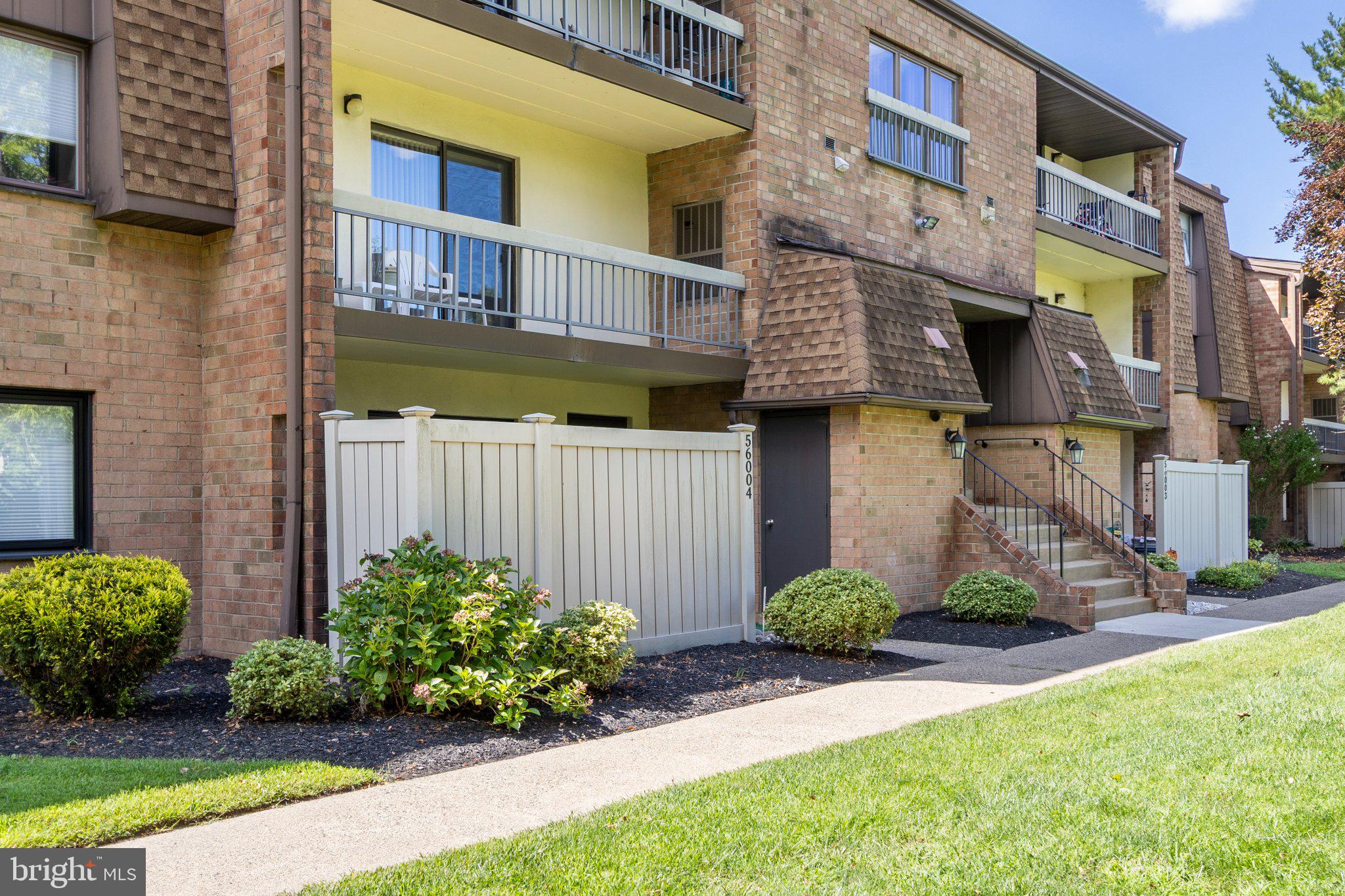 56004 DELAIRE LANDING ROAD 7D