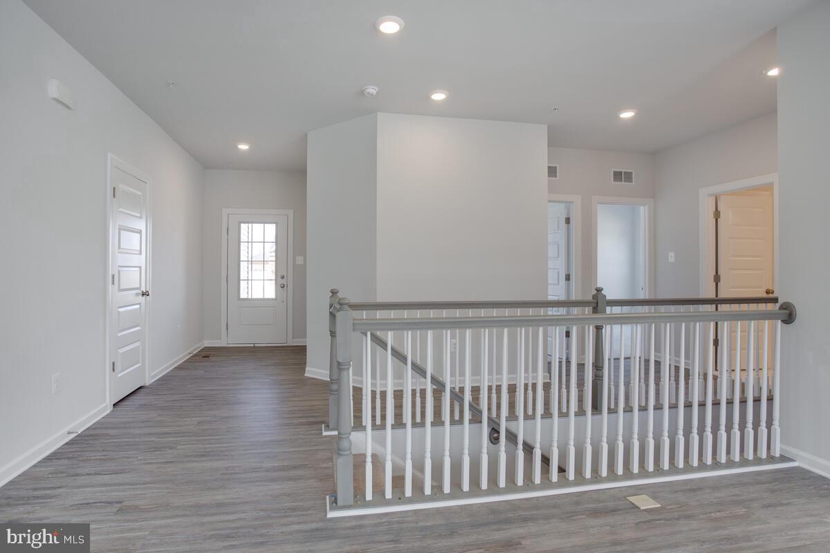 VILLAGES OF SAVANNAH - Residential