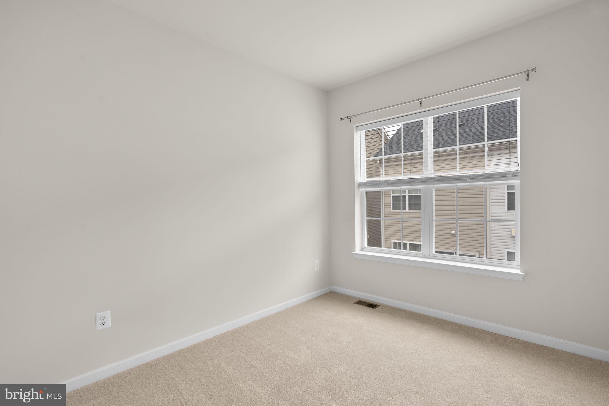 BRICK YARD STATION - Residential