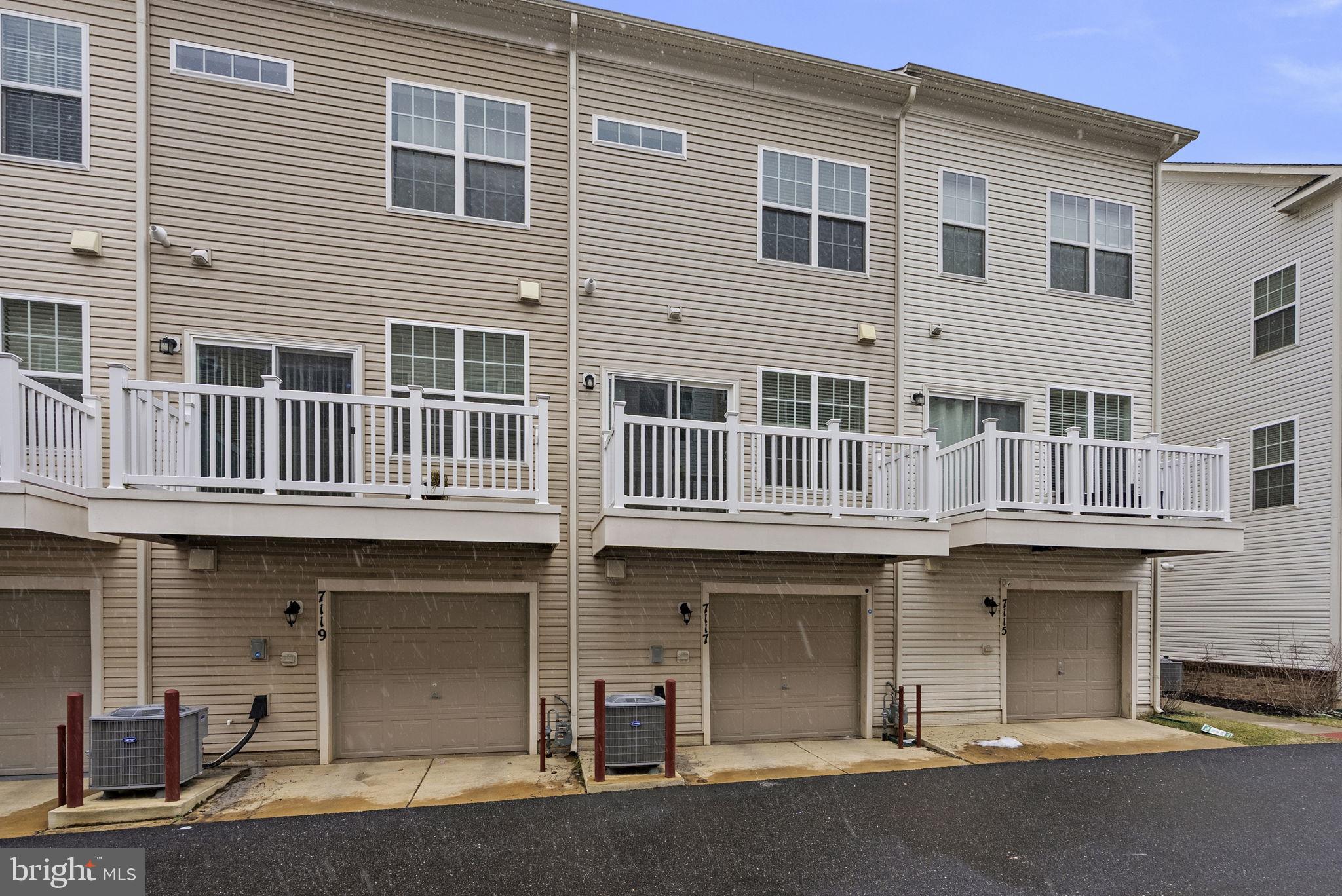 BRICK YARD STATION - Residential