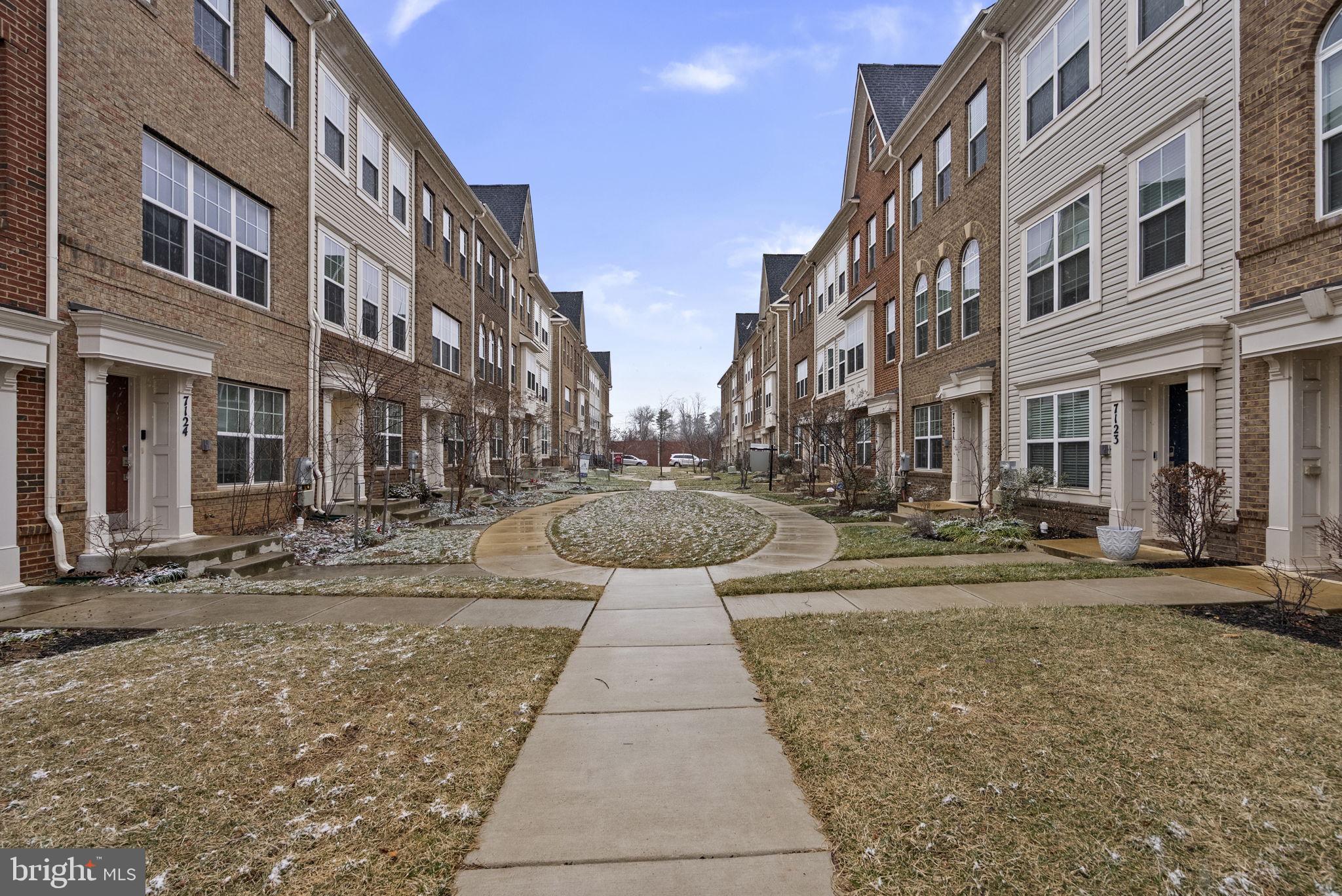 BRICK YARD STATION - Residential