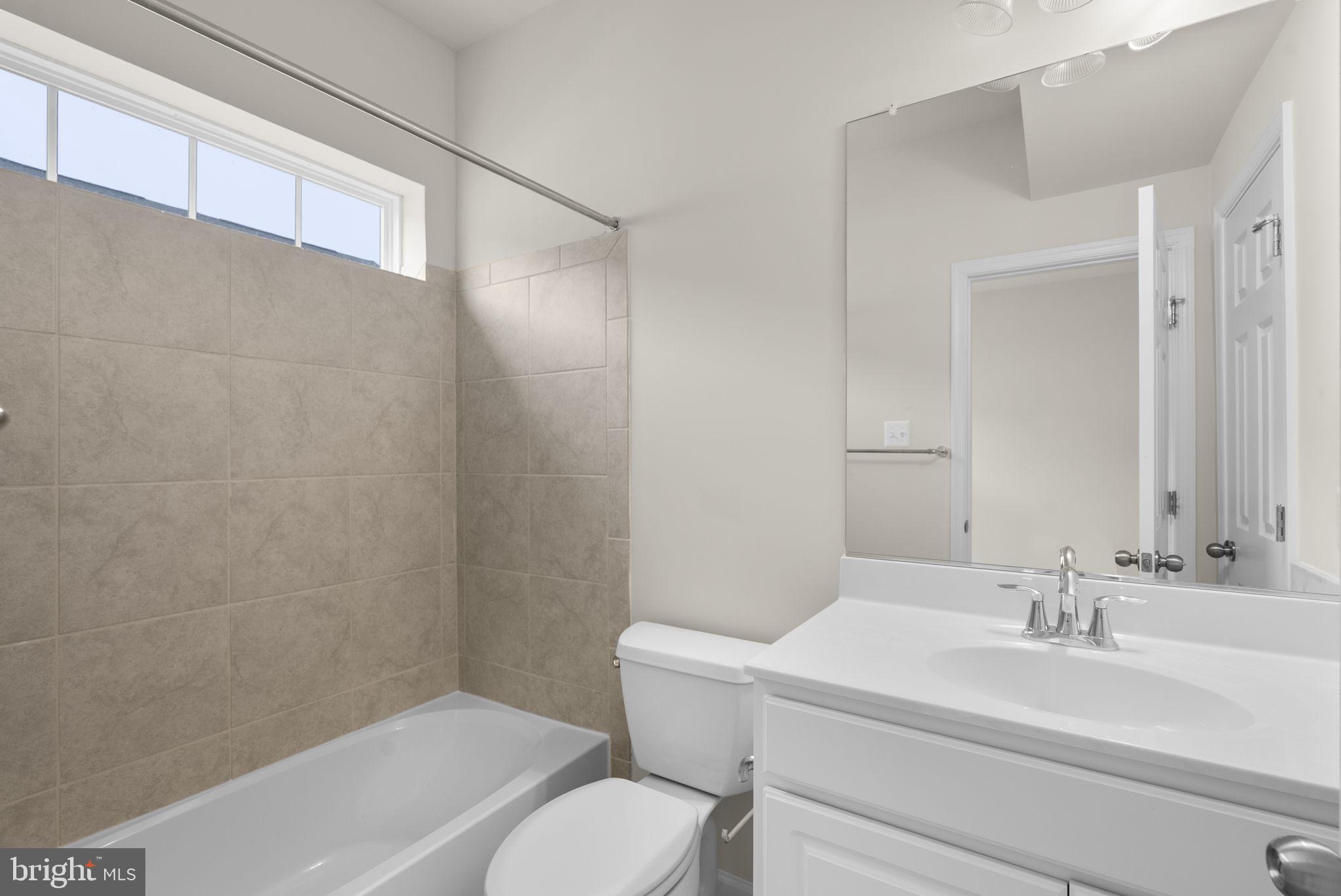 BRICK YARD STATION - Residential