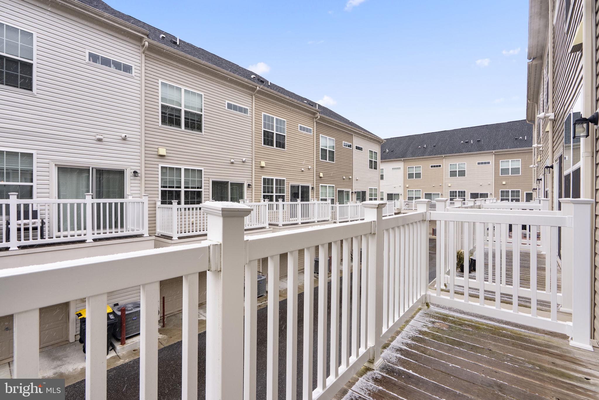 BRICK YARD STATION - Residential