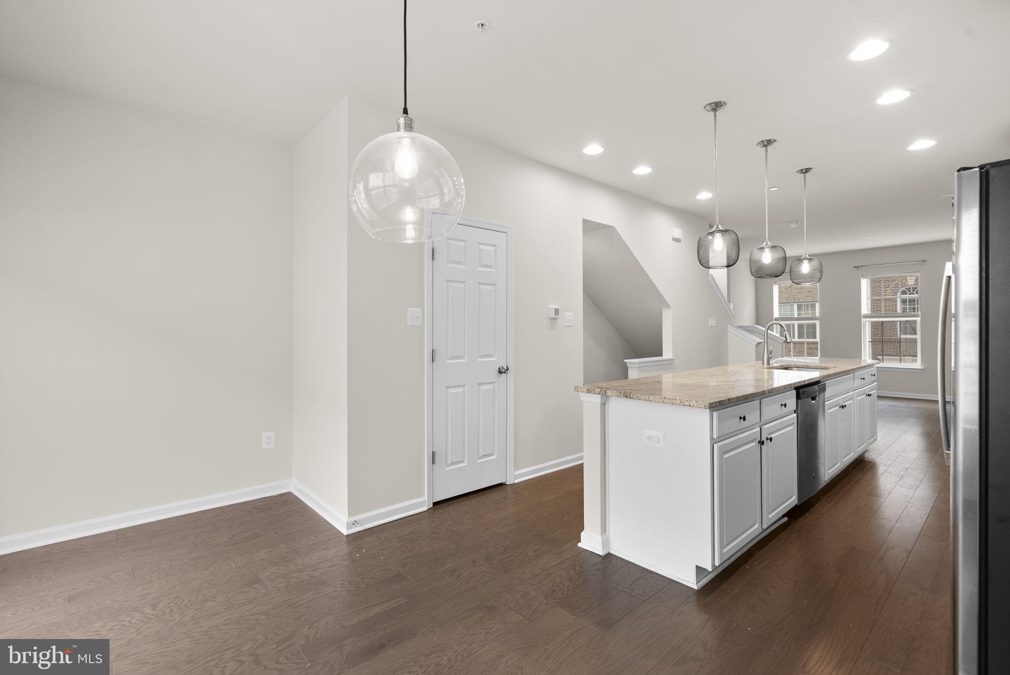 BRICK YARD STATION - Residential