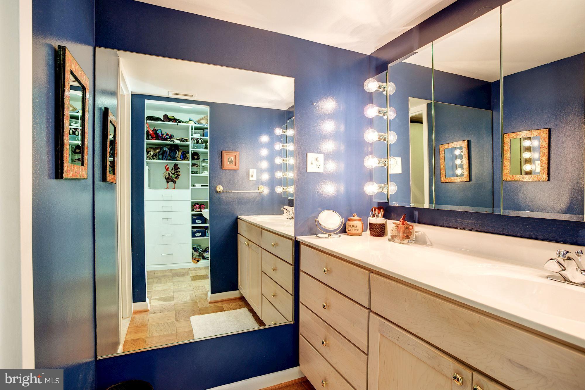 4620 NORTH PARK AVE - Residential