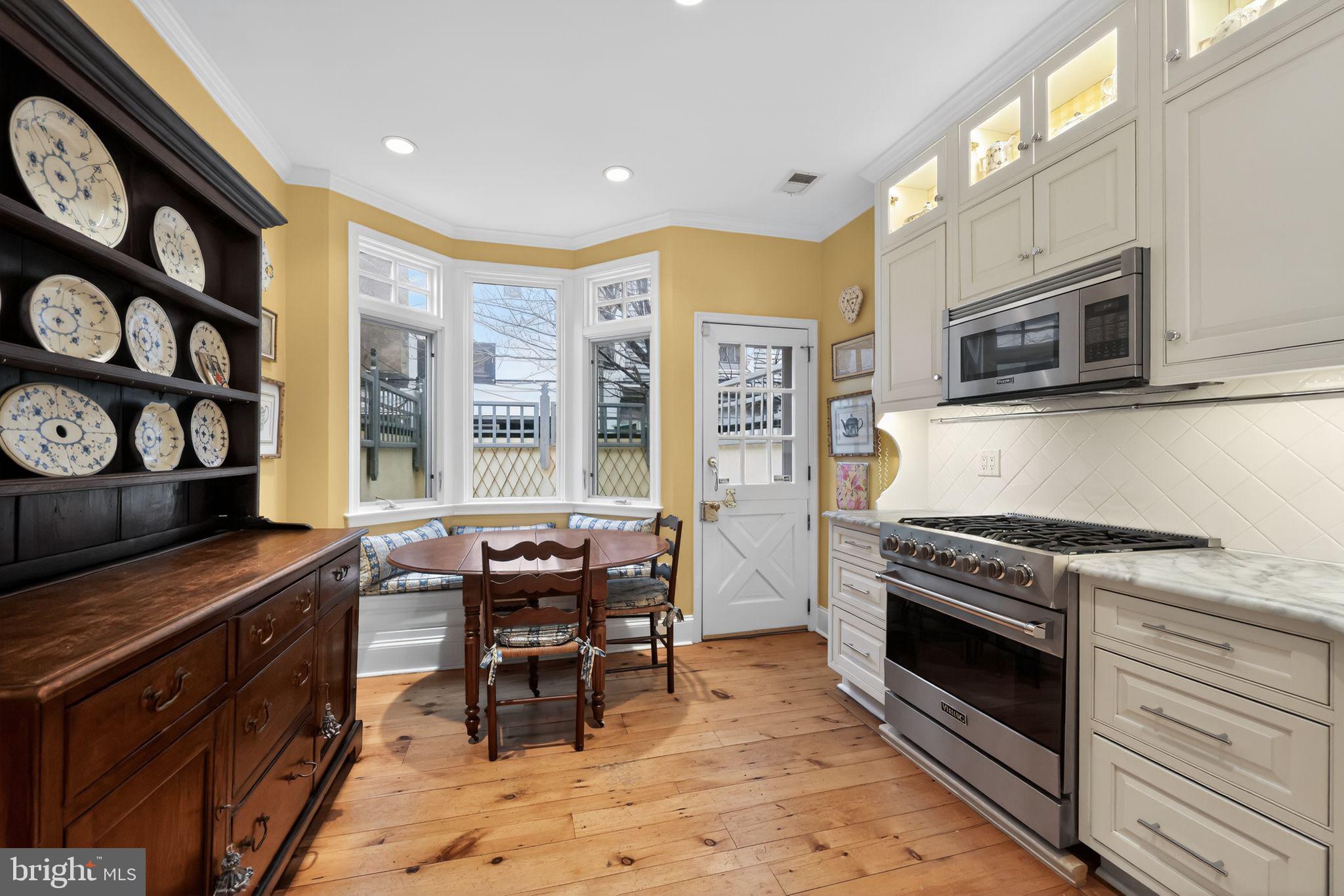 WASHINGTON SQ WEST - Residential