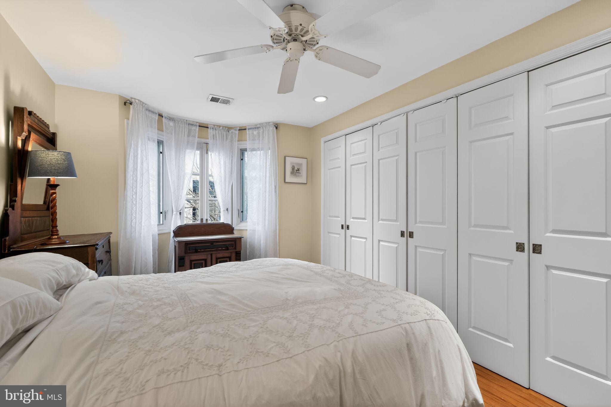 WASHINGTON SQ WEST - Residential