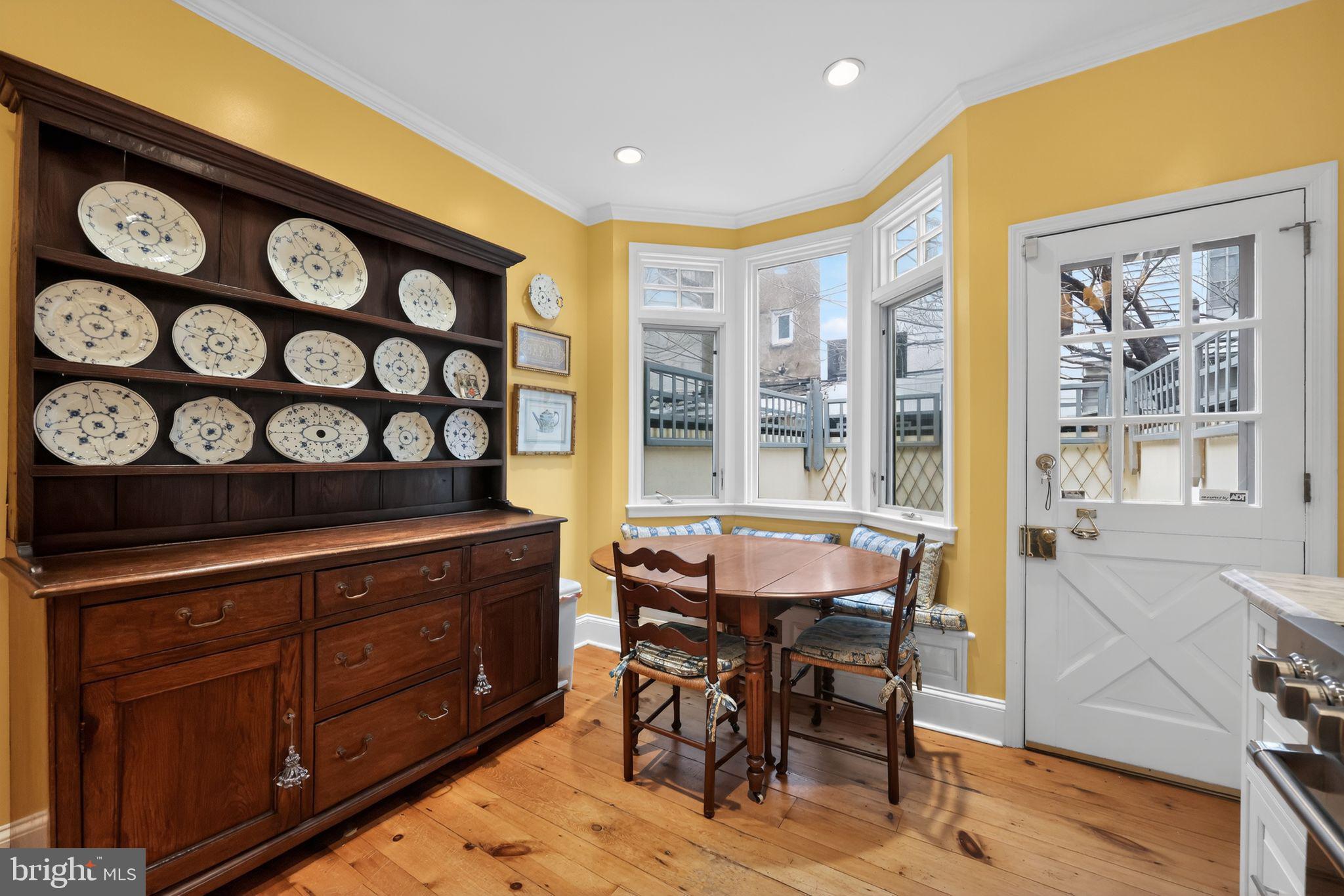 WASHINGTON SQ WEST - Residential