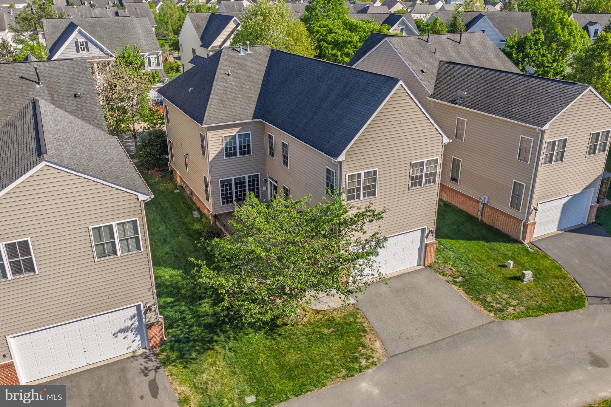 NEW BRISTOW VILLAGE - Residential