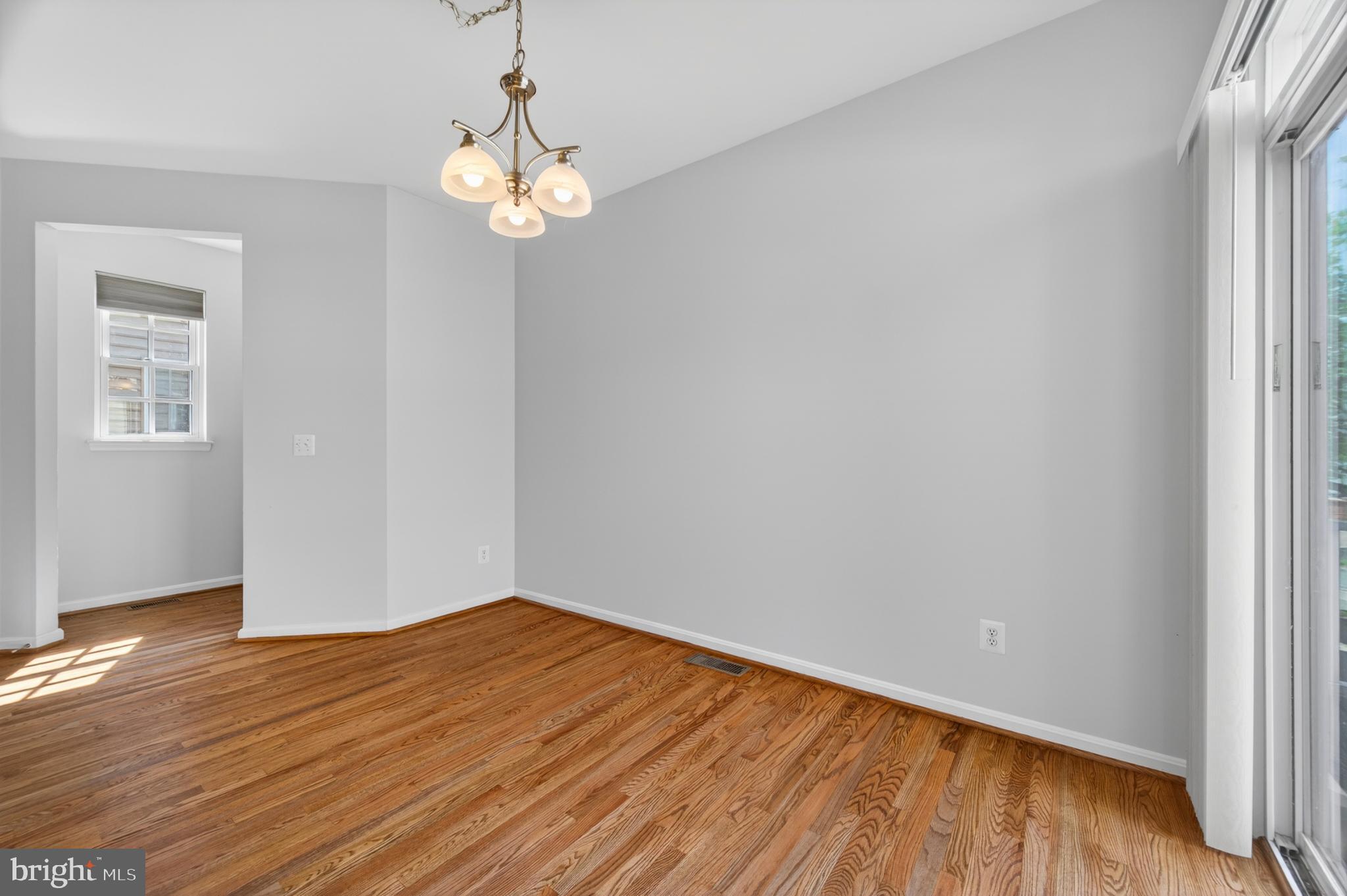 NEW BRISTOW VILLAGE - Residential