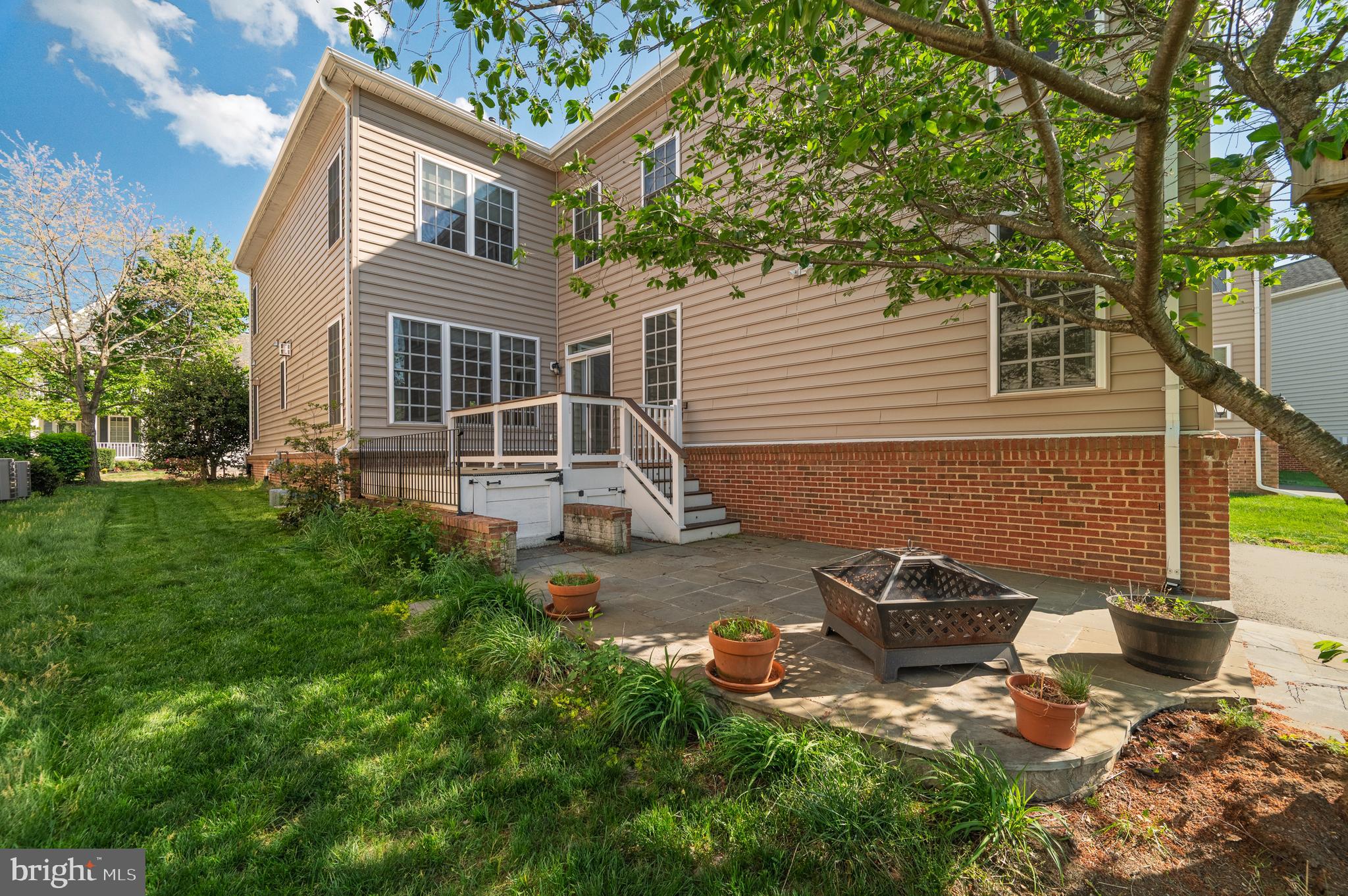 NEW BRISTOW VILLAGE - Residential