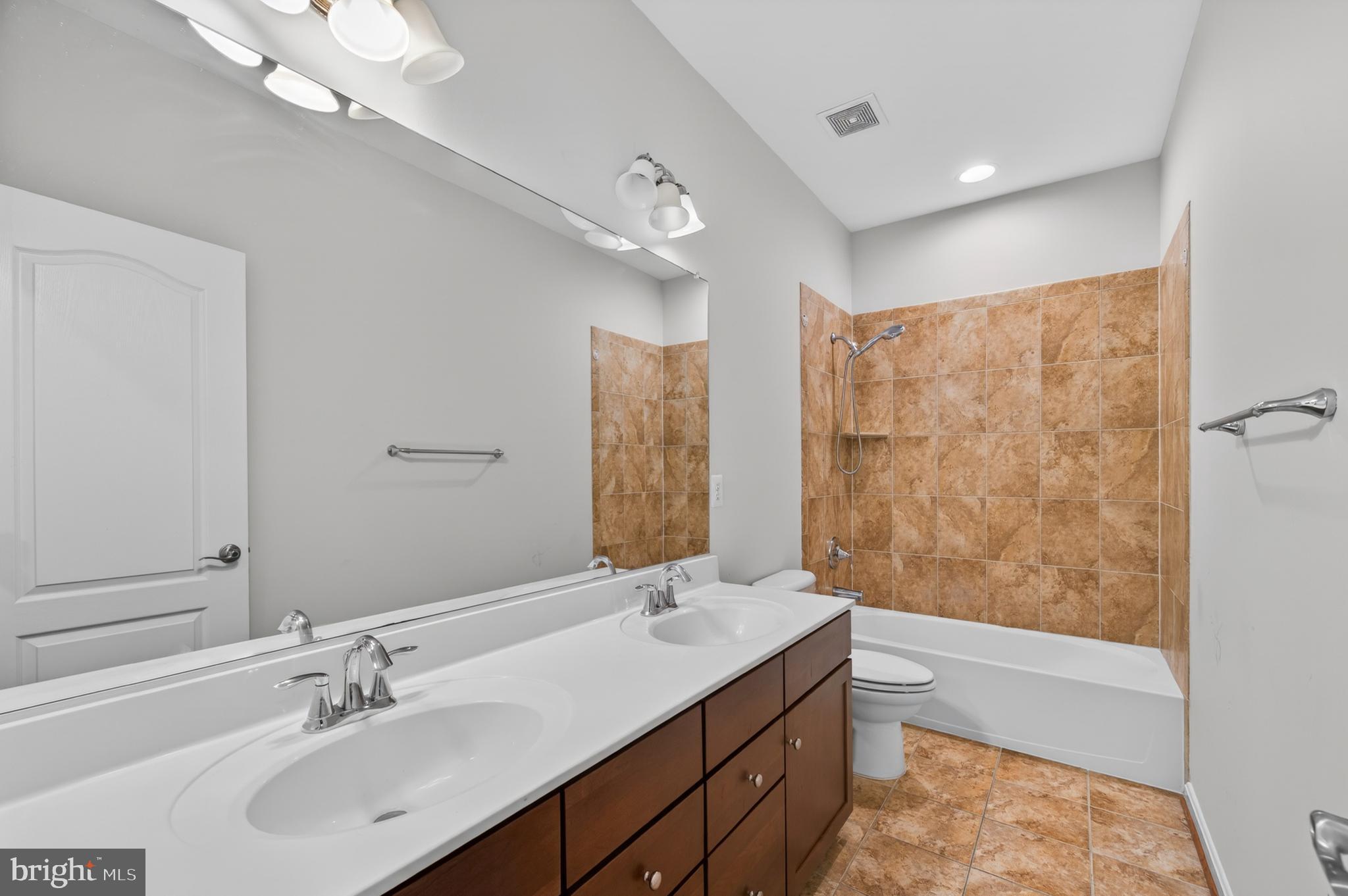 NEW BRISTOW VILLAGE - Residential