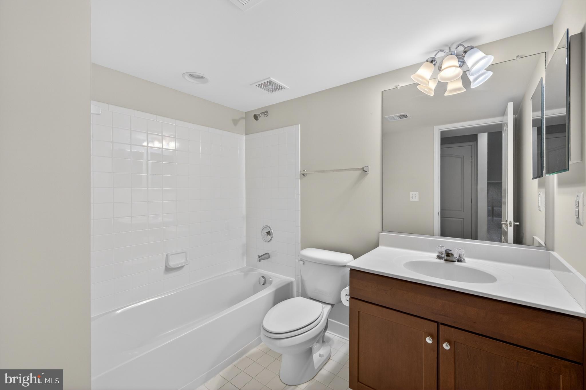 NEW BRISTOW VILLAGE - Residential